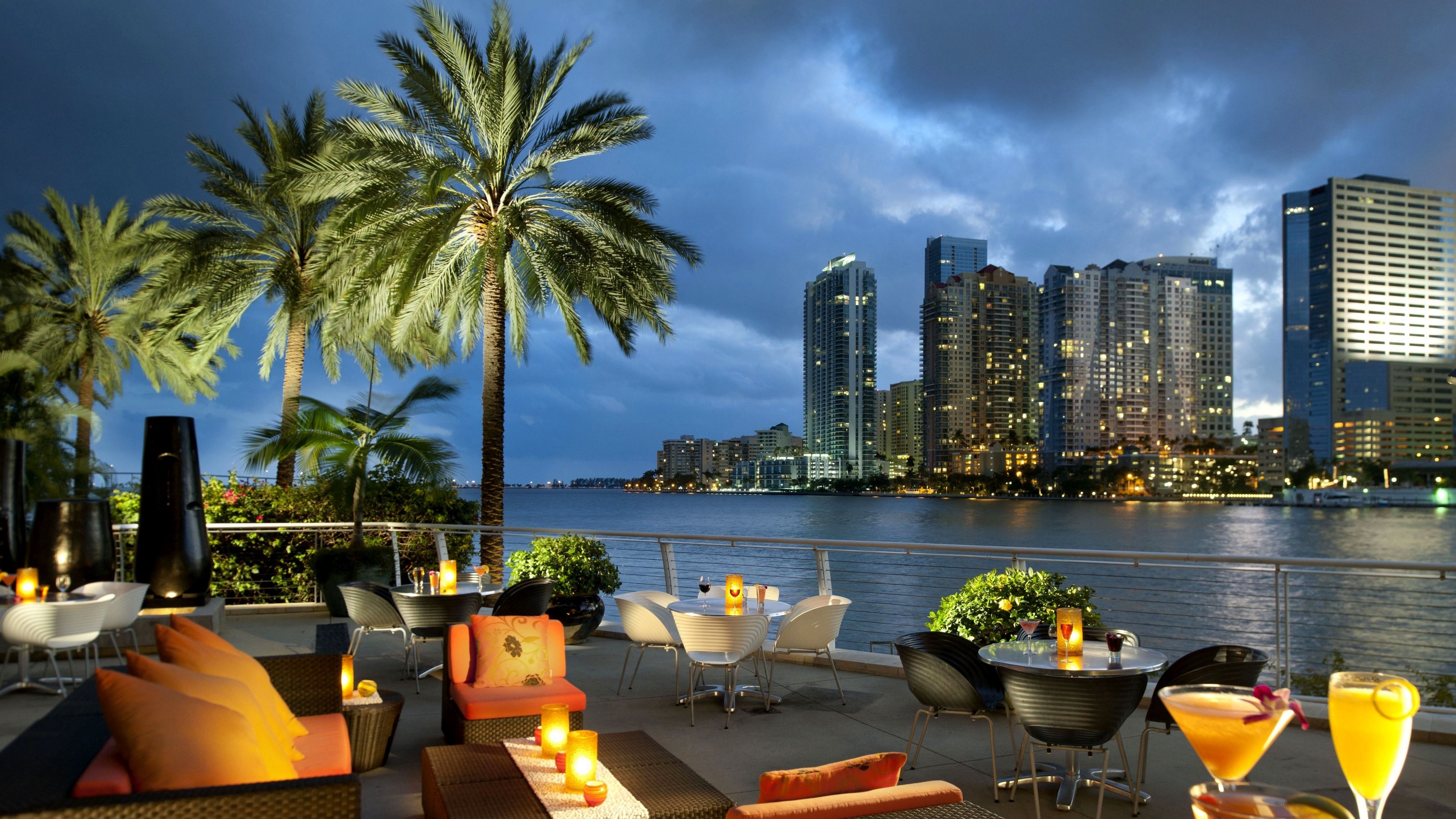 Wallpaper 4k miami, florida, usa, city, ocean, bay, coffee, palm trees, tables 4k Wallpaper