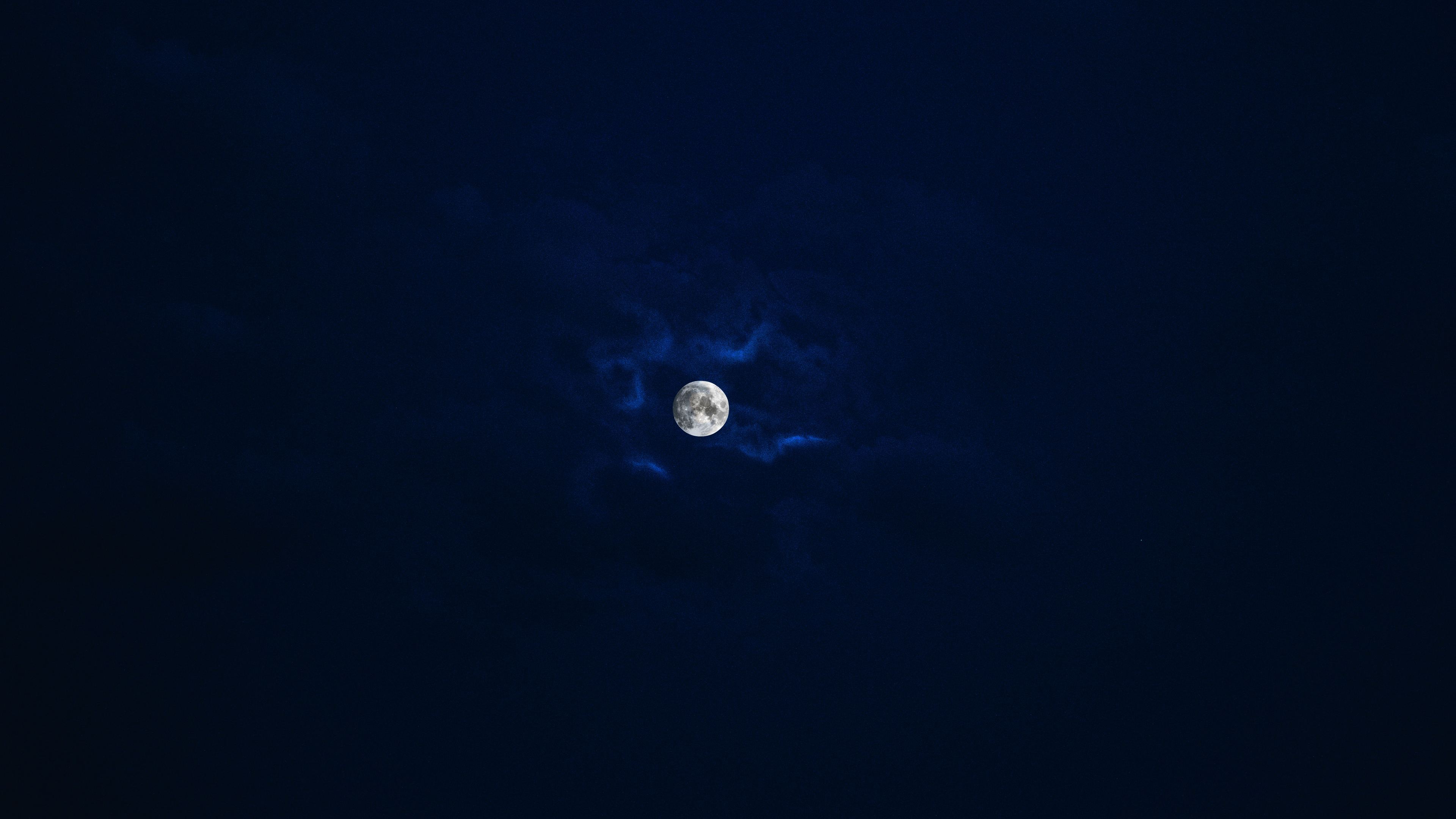 Wallpaper 4k Beautiful Moon In Blue Sky 4k Wallpaper