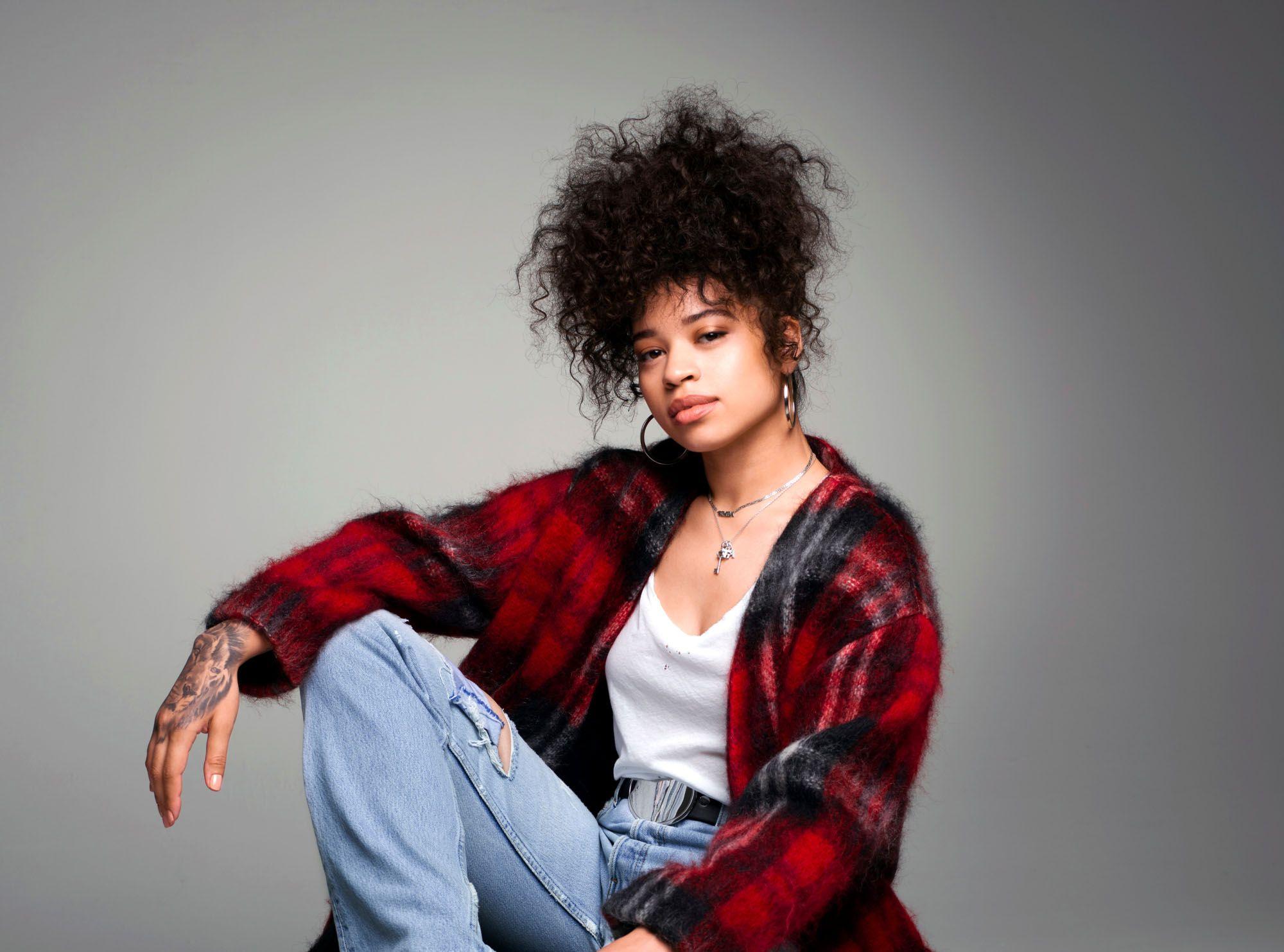 Ella Mai Wallpaper