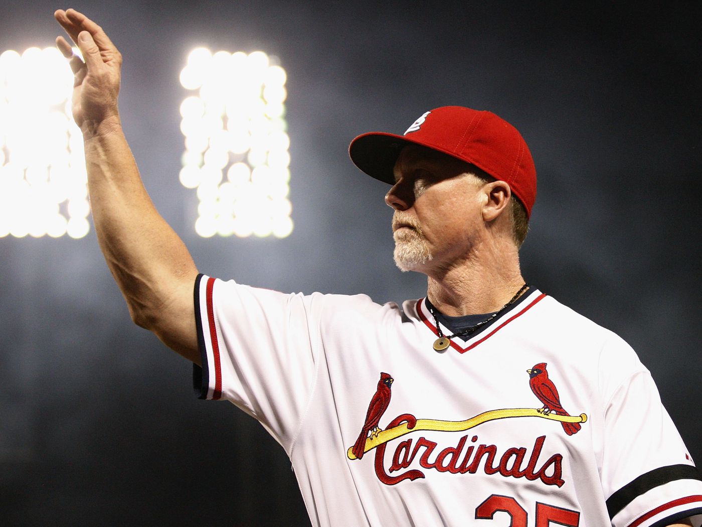 The Time Mark McGwire Hit A 545 Foot Home Run El Birdos