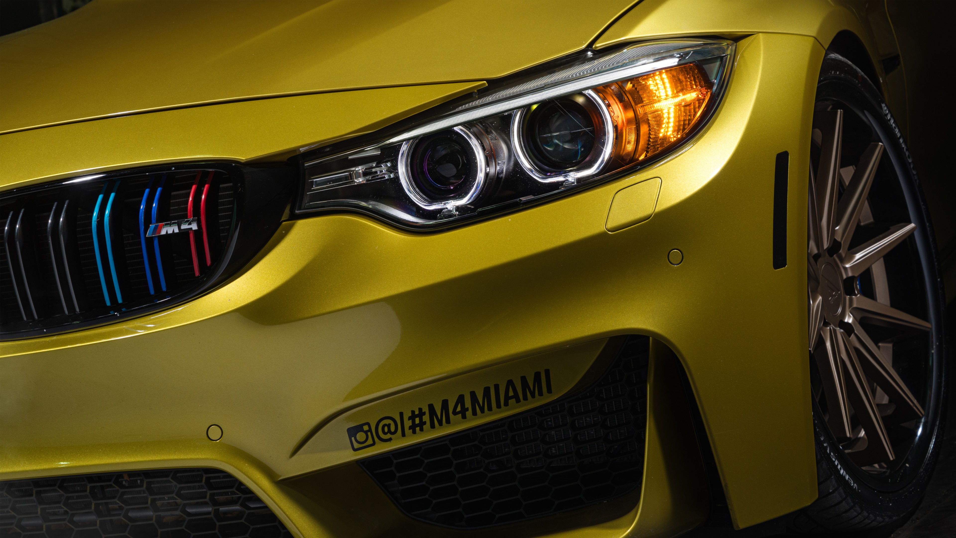 Austin Yellow BMW M4 4K Wallpaper Car Wallpaper
