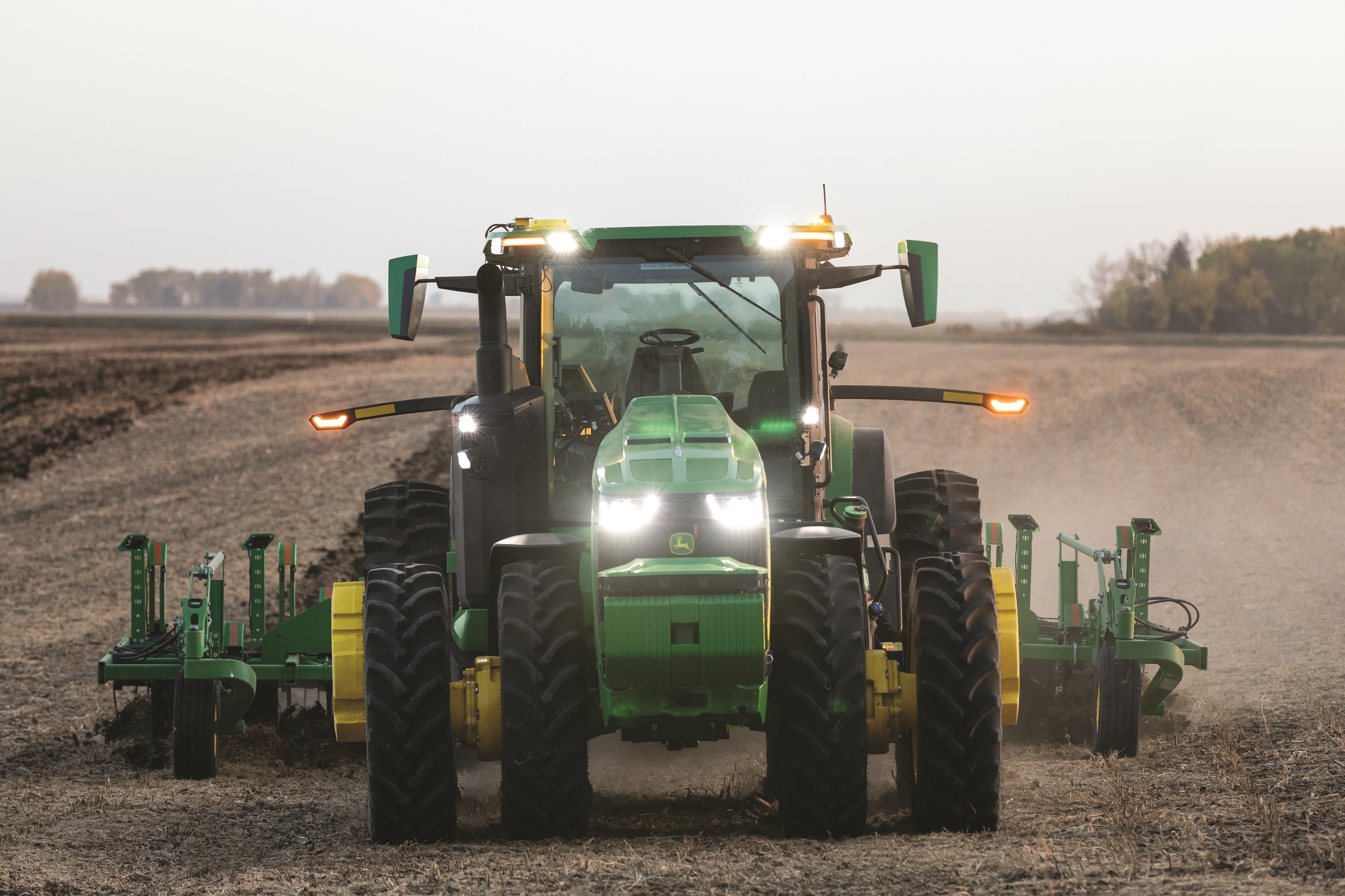 John Deere Fully Autonomous Tractor Ready For Large Scale Production