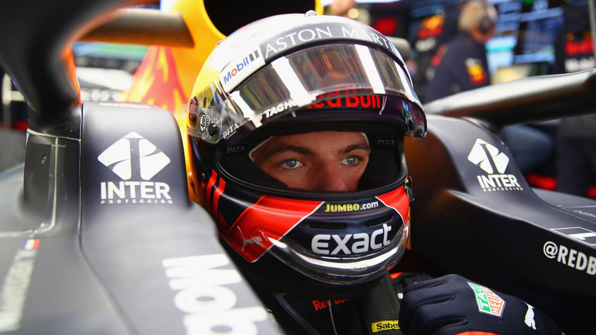 Max Verstappen Wallpaper
