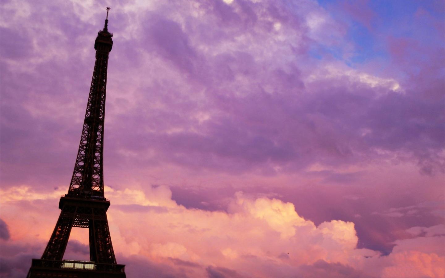 Paris Purple Pink Sunset Pink Wallpaper. แฟนไทย