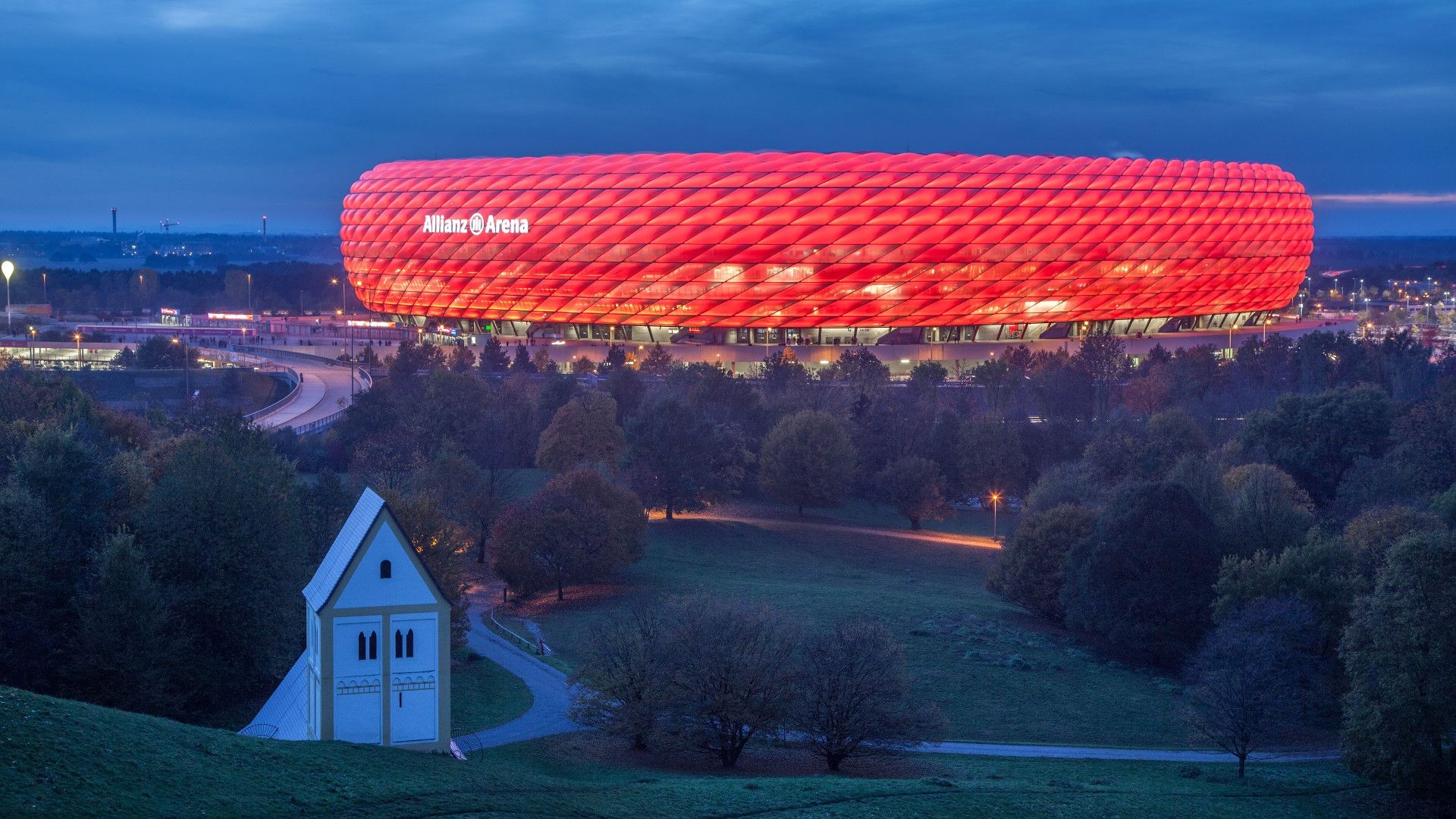 Allianz Arena Wallpaper