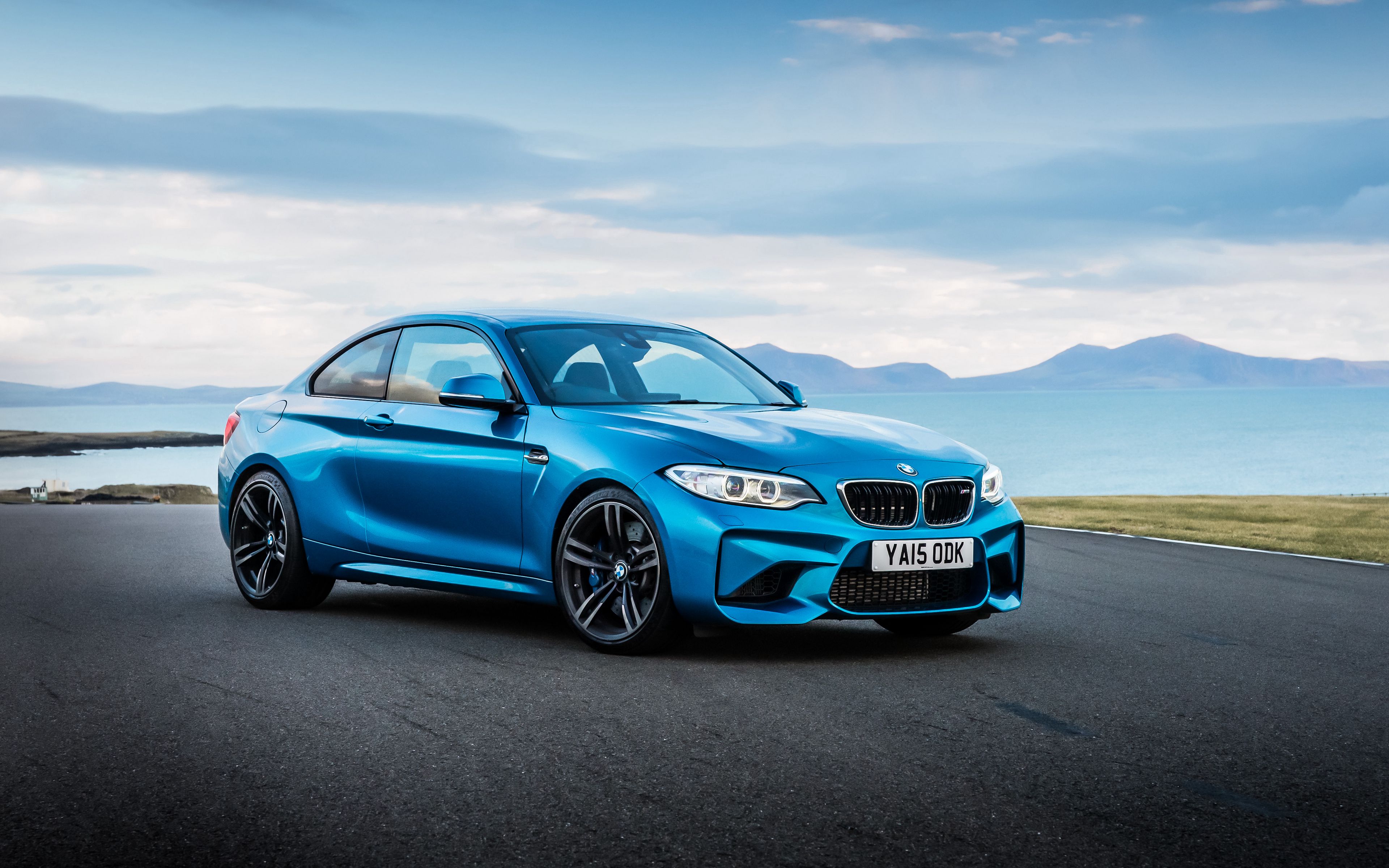 Download wallpaper 3840x2400 bmw, m2, f87, blue, side view 4k ultra HD 16:10 HD background