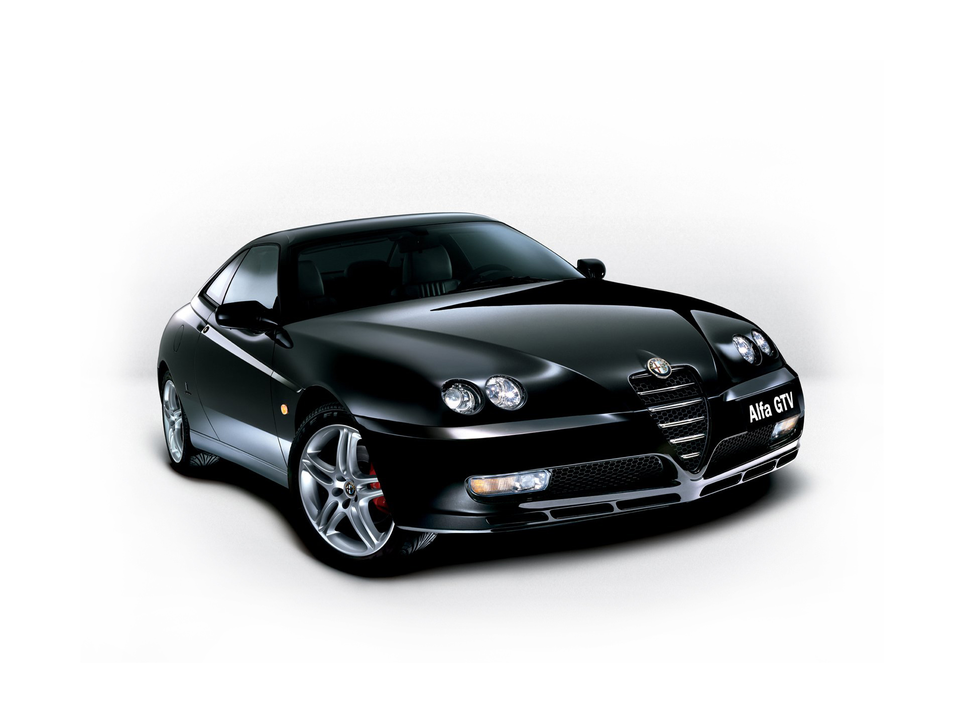Alfa Romeo GTV HD Wallpaper and Background