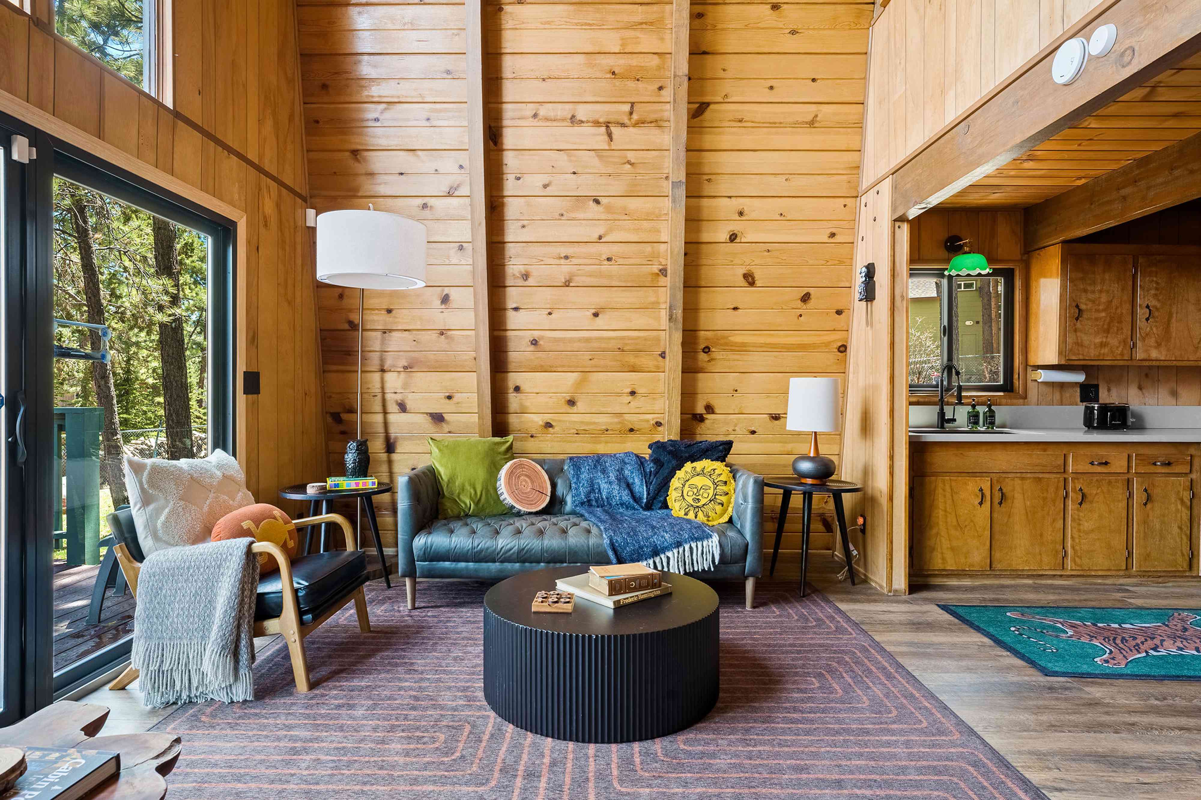Modern Cabin Interior Ideas That Are Fresh
