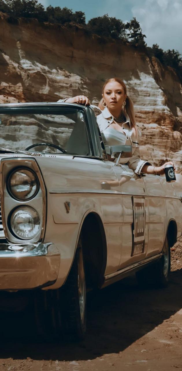 Ece Seckin wallpaper