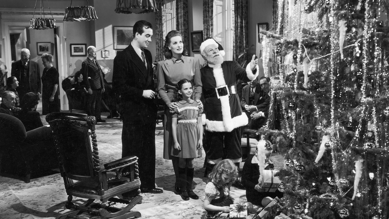 The American family needs a Miracle on 34th Street now