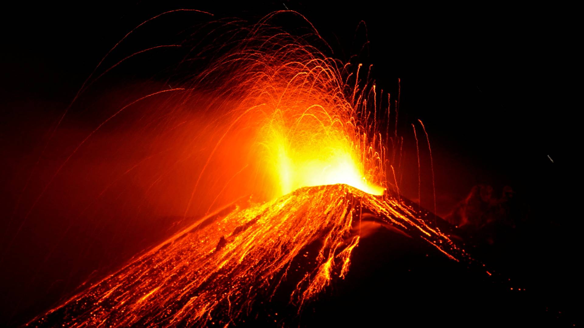 Eruption of Mount Etna seen from Fornazzo News Agency