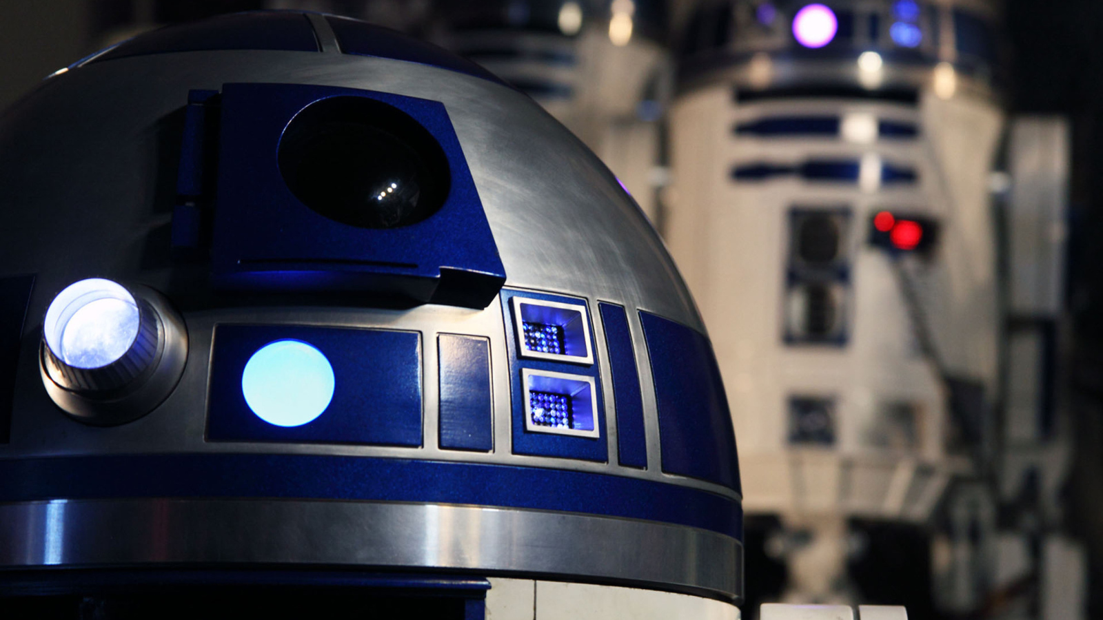 The Droid R2 D2 Characters Of The Universe Of Star Wars Desktop Wallpaper 1600x900