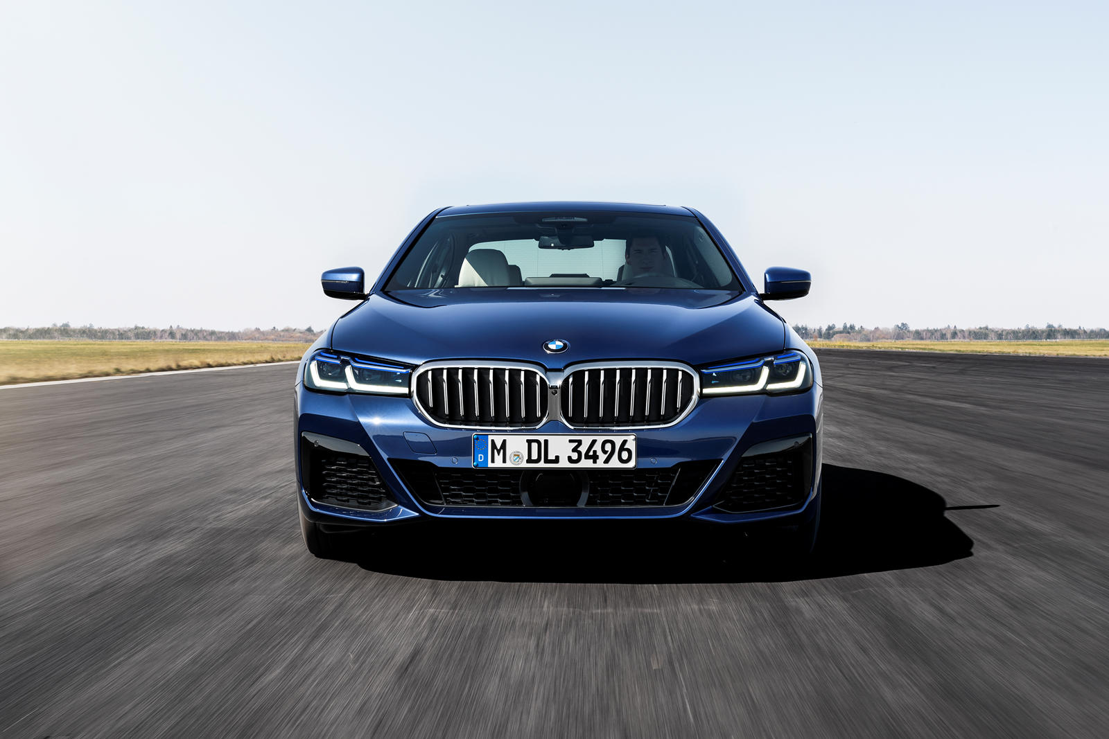 2023 BMW 5 Series Hybrid Exterior Photo