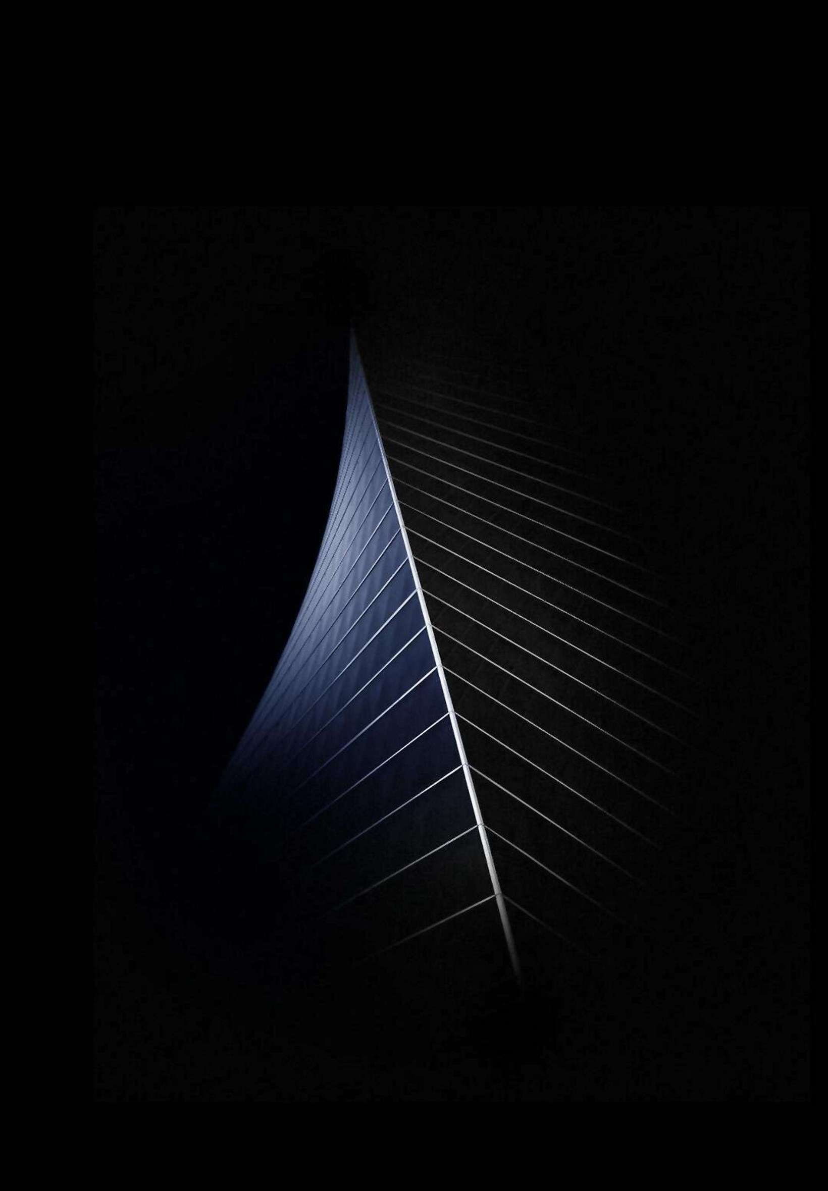 Black Building 4K iPad Wallpaper