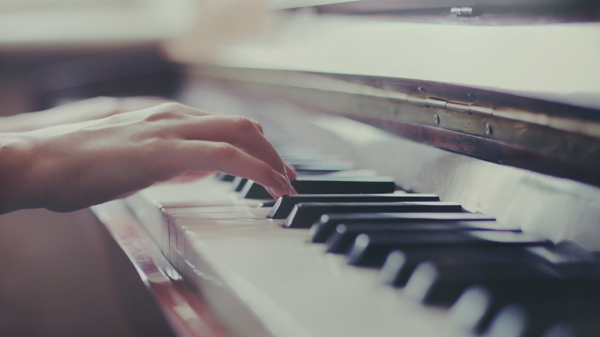 What Playing the Piano Taught Me About Being a Great Communicator
