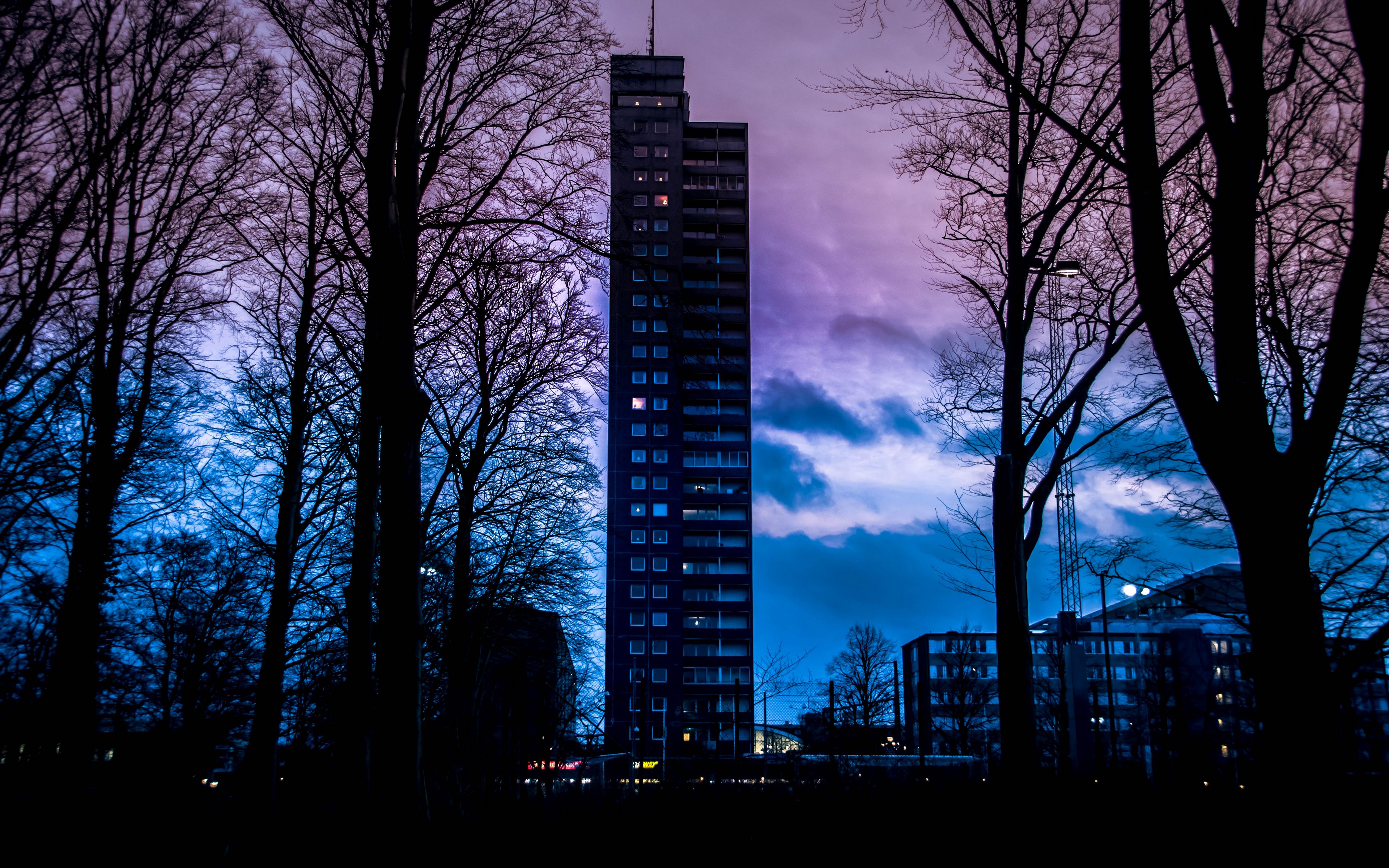 Download wallpaper 3840x2400 building, sunset, sweden, clouds 4k ultra HD 16:10 HD background