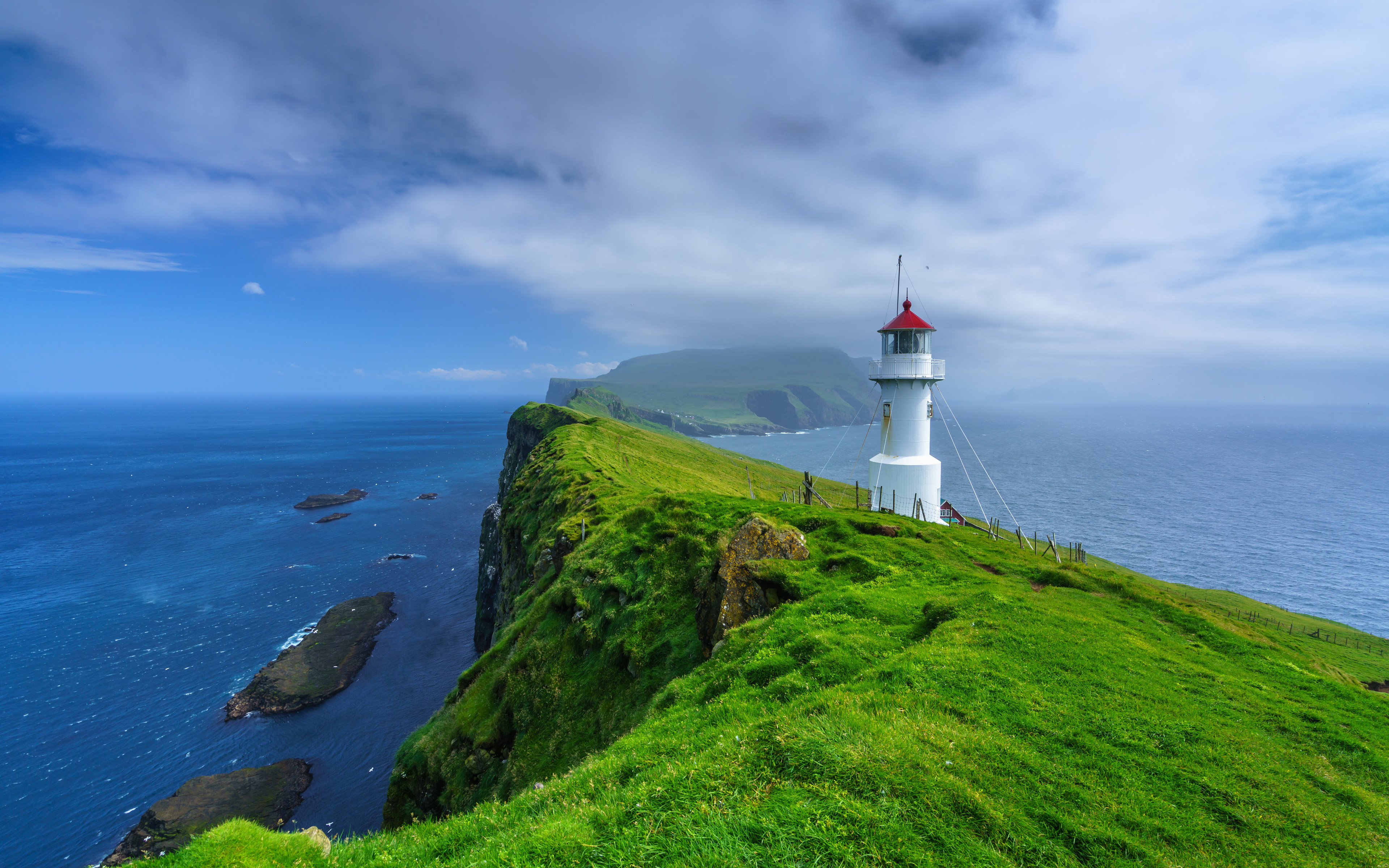 Download wallpaper Mykines Holmur Lighthouse, 4k, ocean, beautiful nature, Faroe Islands, Mykines, Europe for desktop with resolution 3840x2400. High Quality HD picture wallpaper