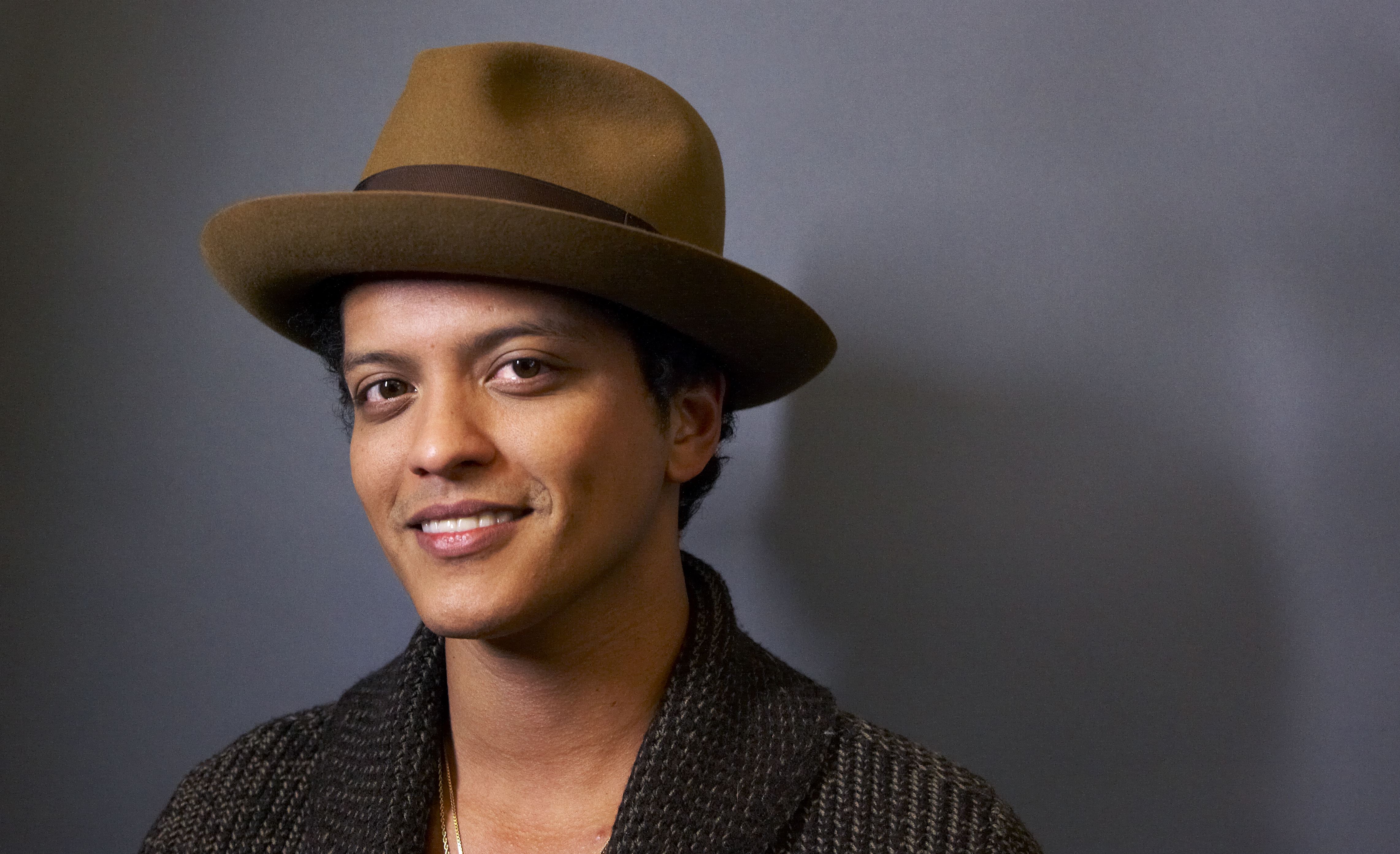 4K Bruno Mars Wallpaper and Background Image