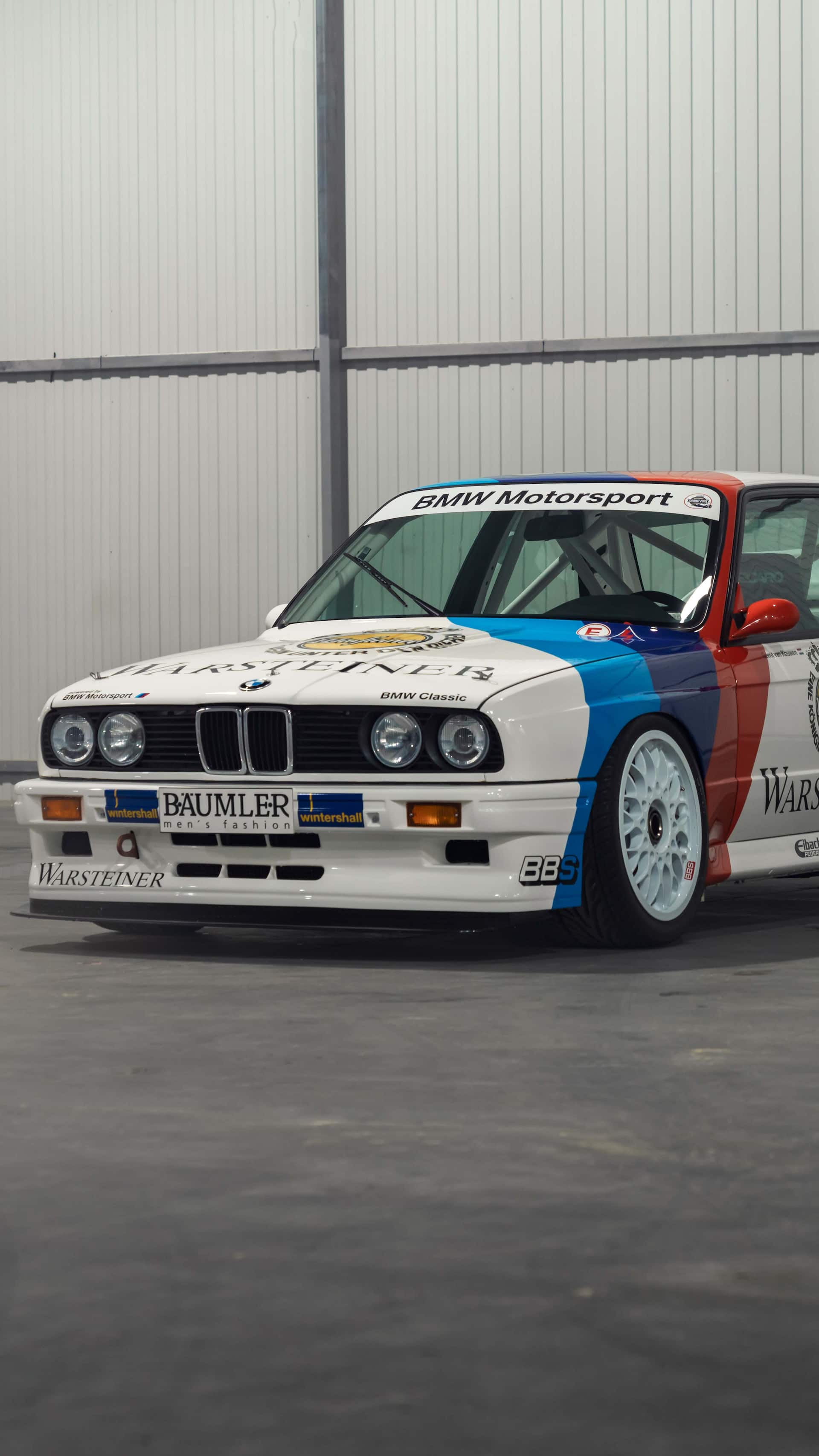 Exclusive: BMW wallpaper