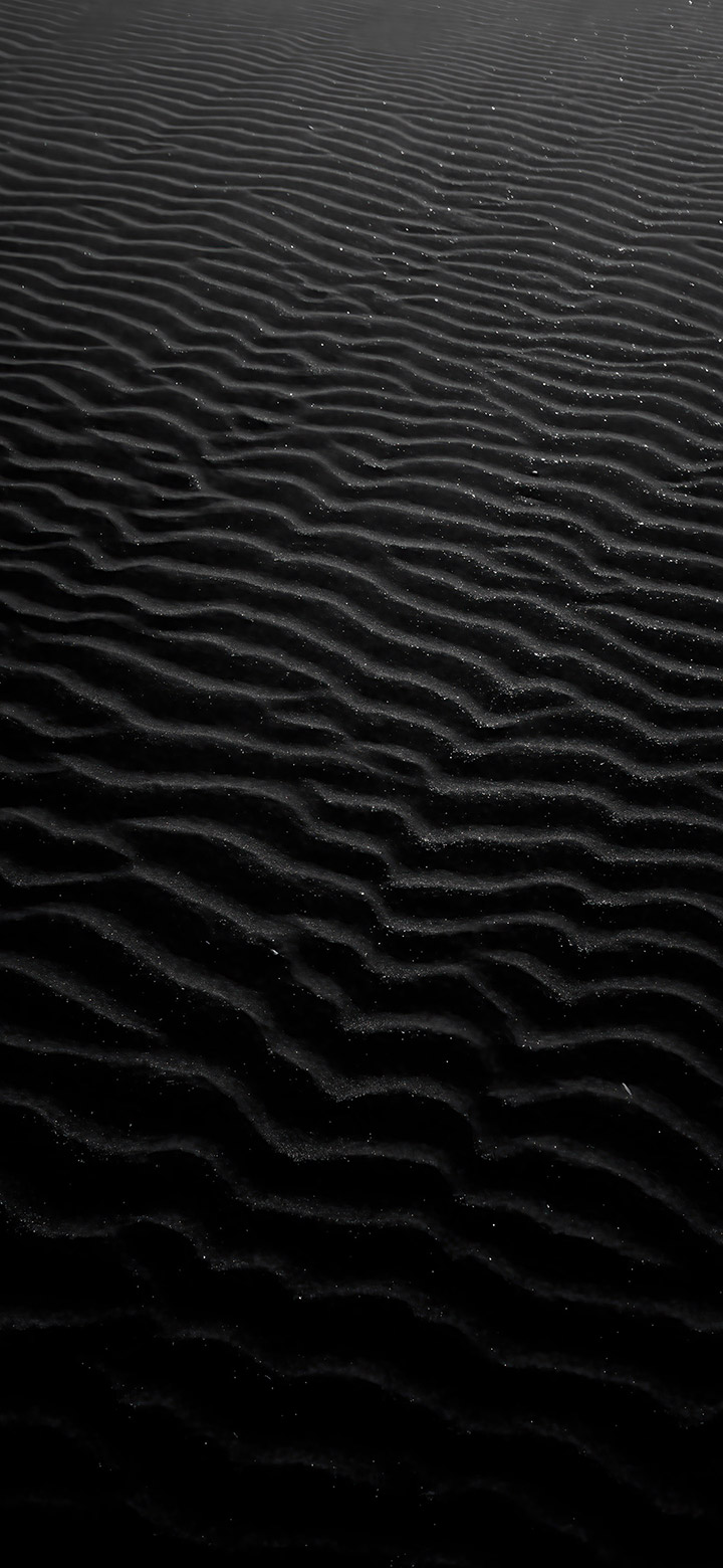 Simple Black Sands 4K Phone Wallpaper