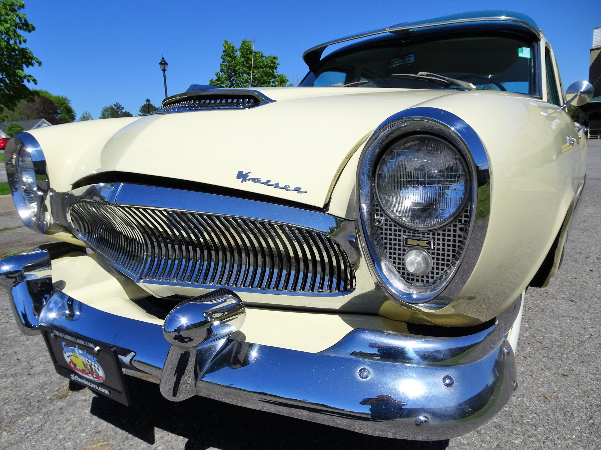 Kaiser Manhattan. Saratoga Motorcar Auction