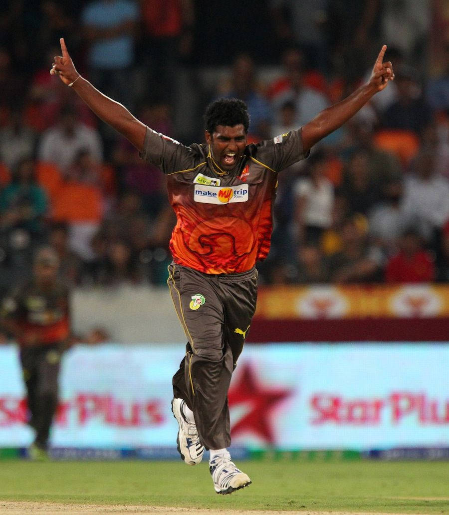 Download Sunrisers Hyderabad Bowler Thirasa Perera Wallpaper