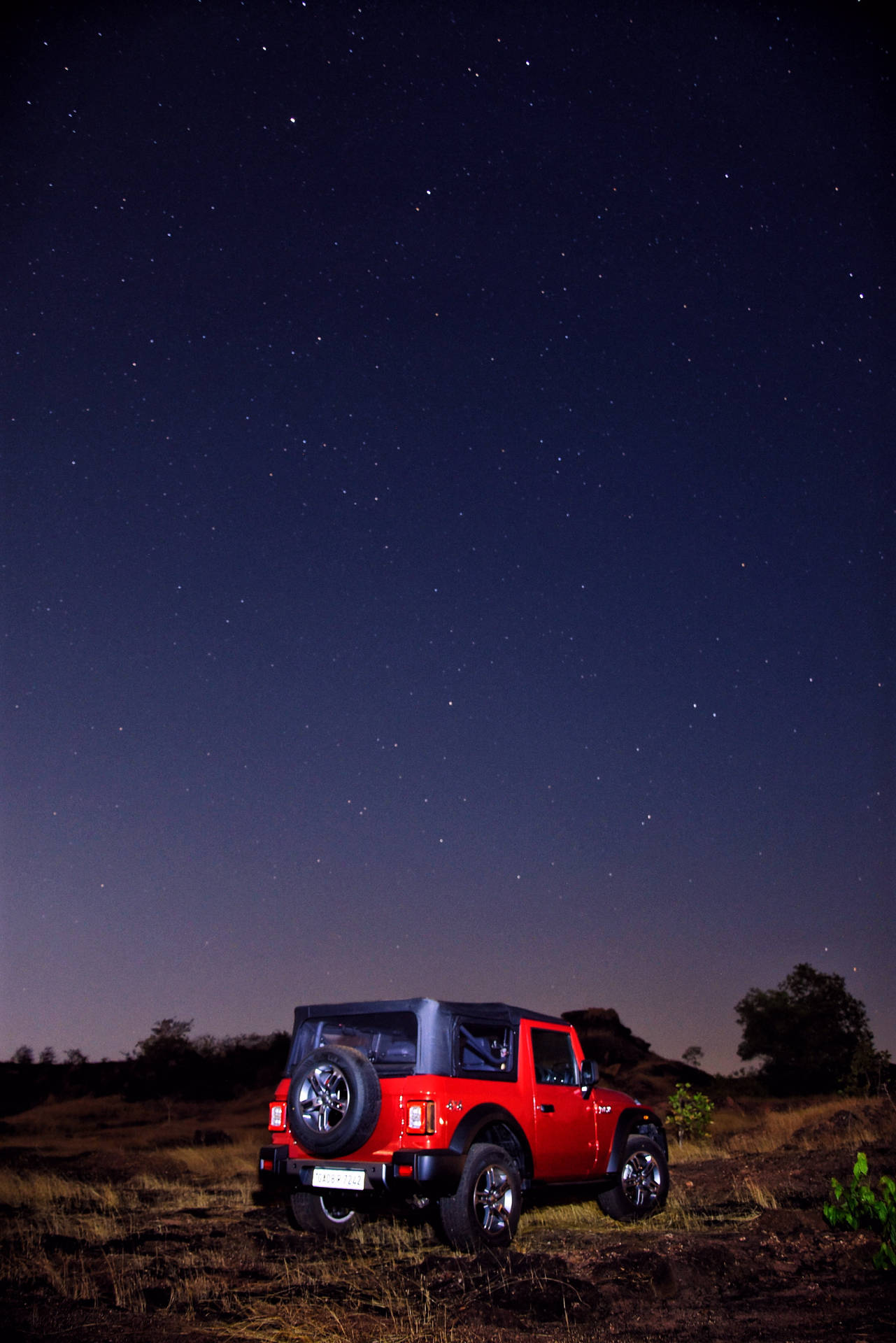 Download Red Thar 4K Starry Night Wallpaper