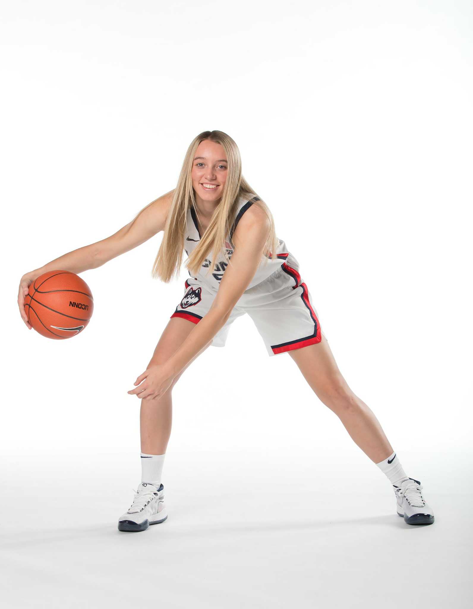 UConn's Paige Bueckers secures another preseason honor
