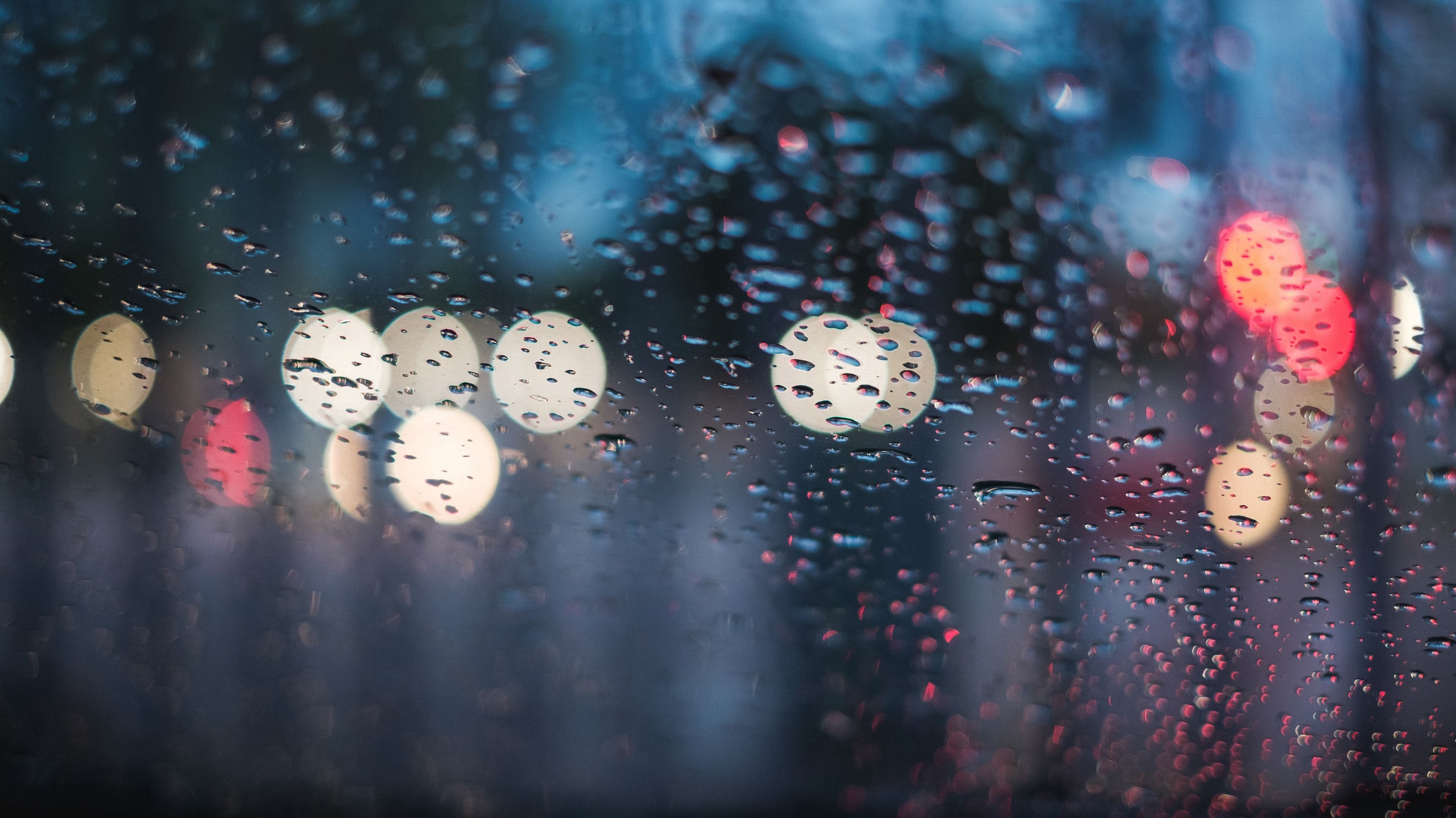 Wallpaper / glass, drops, rain, blur, bokeh, 4k free download