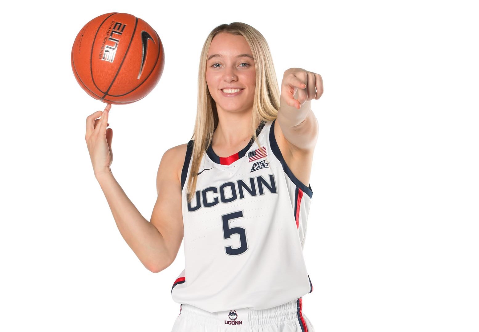 Bueckers Named to Lieberman Award Watch List of Connecticut Athletics