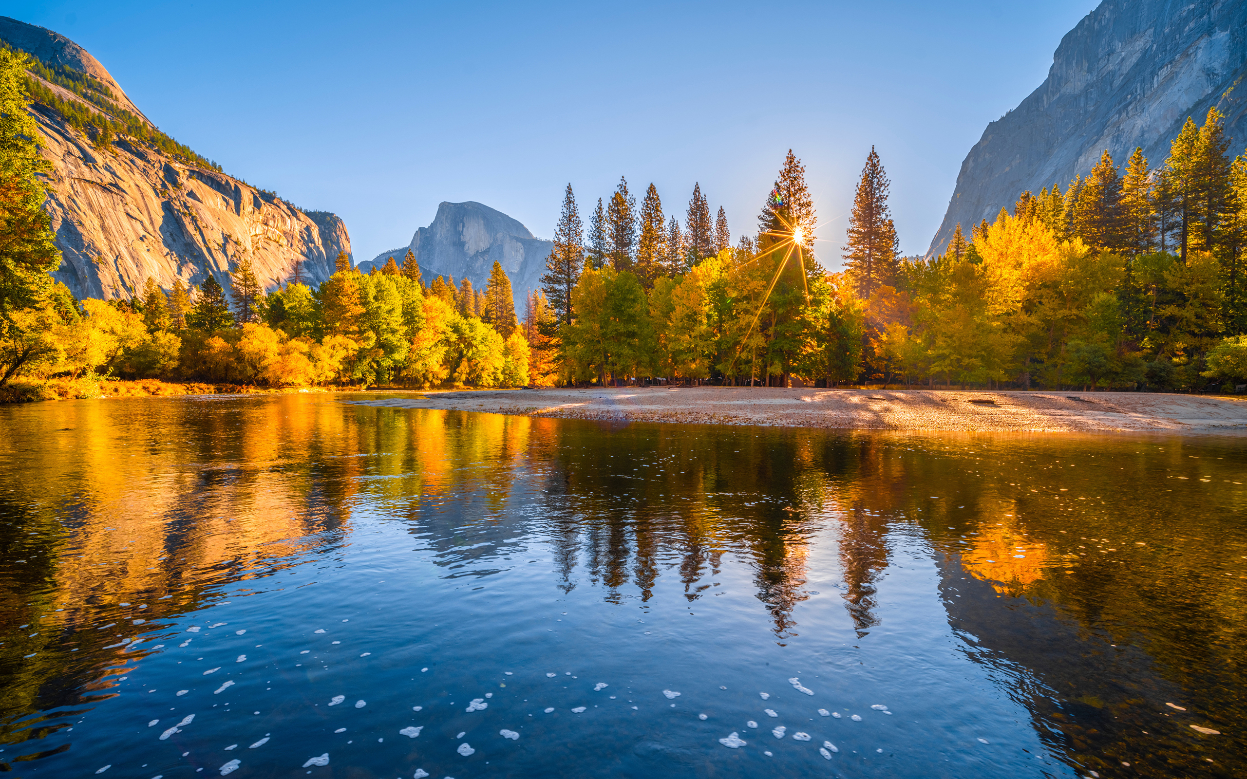 Download Lake in the mountains, Reflection, Lake, Mountains, Autumn, Sun Wallpaper in 2560x1600 Resolution