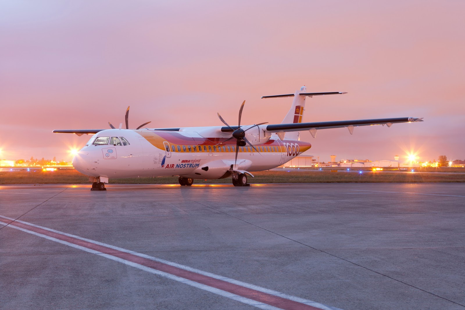 ATR 72 600 Air Nostrum In Nice Evening Aircraft Wallpaper 2613