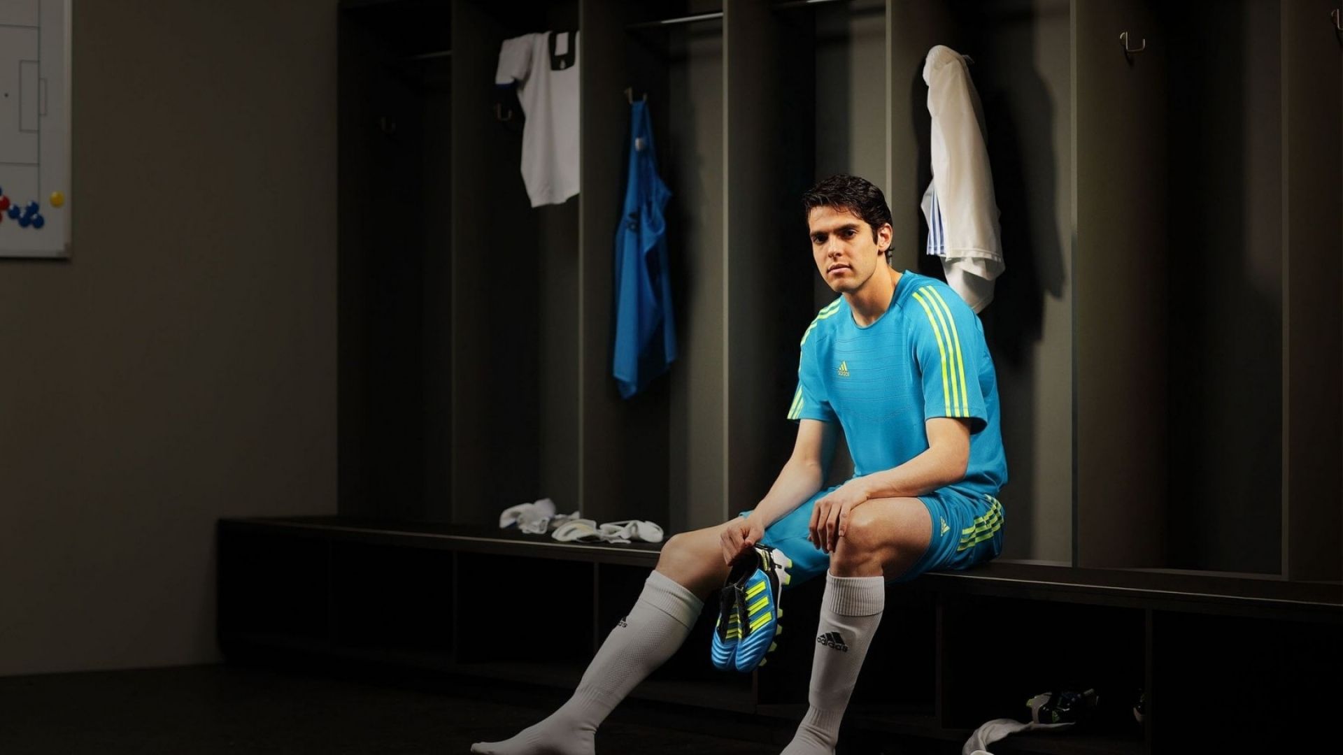 Download Wallpaper 1920x1080 ricardo kaka, kaka, boots, club, real madrid, dressing room, football, soccer, sports Full. Ricardo kaka, Sports wallpaper, Ac milan