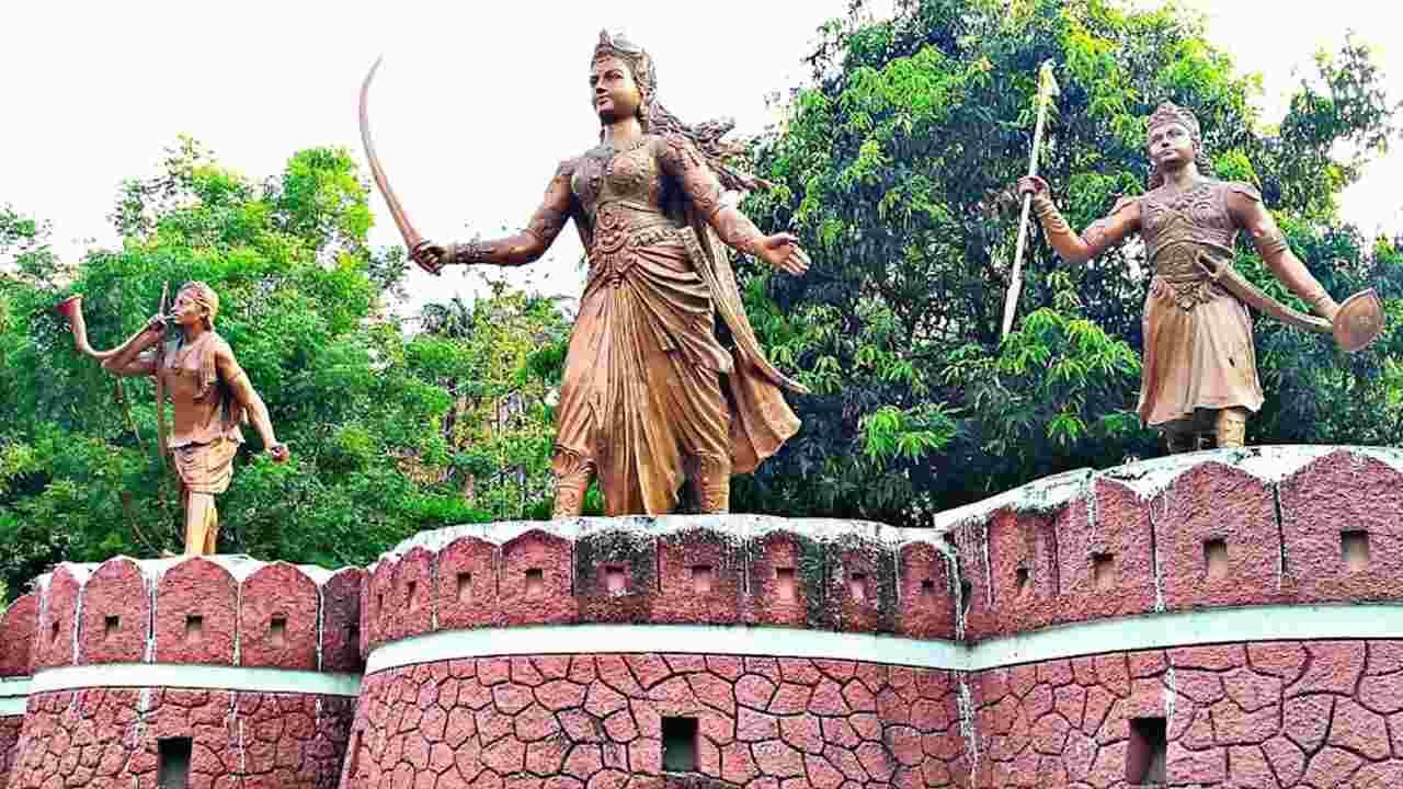 कौन थीं रानी दुर्गावती, जिन्होंने आखिरी सांस तक लड़ा मुगलों से युद्ध और फिर अपने ही सीने में उतार ली कटार?. rani durgavati jayanti gondwana Hindu warrior queen