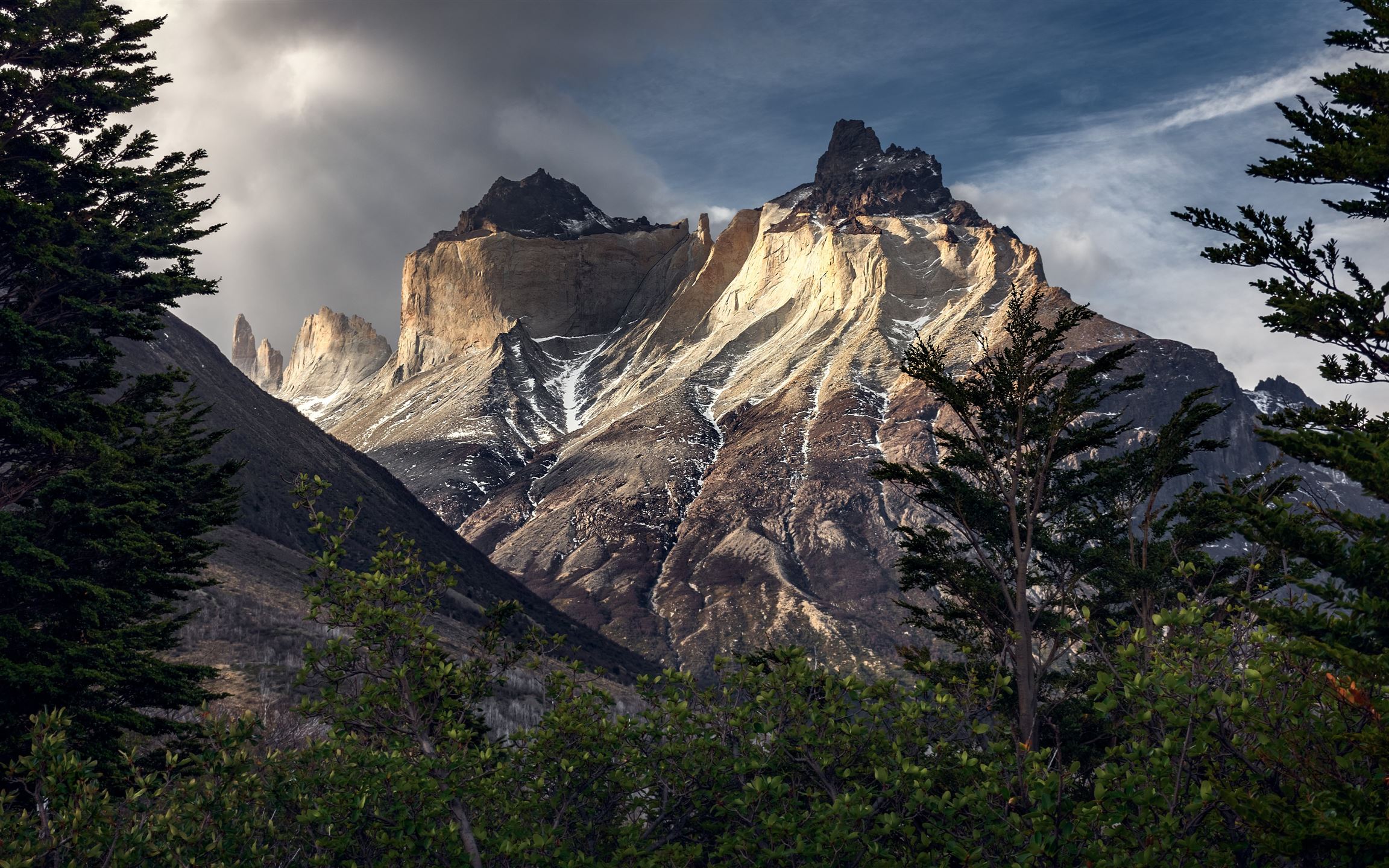 mountains chile patagonia torres del paine 5k MacBook Air Wallpaper Download