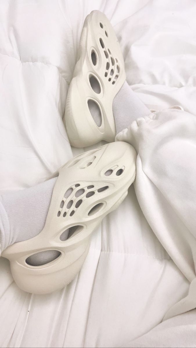 Yeezy Foam RNNRS. Yeezy foams, Yeezy, Minimal shoes