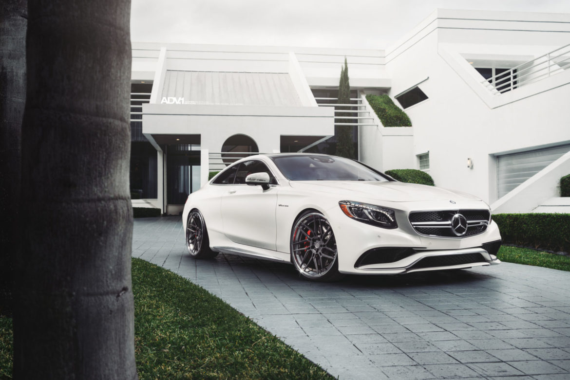 White Mercedes S63 AMG- ADV7R Track Spec CS