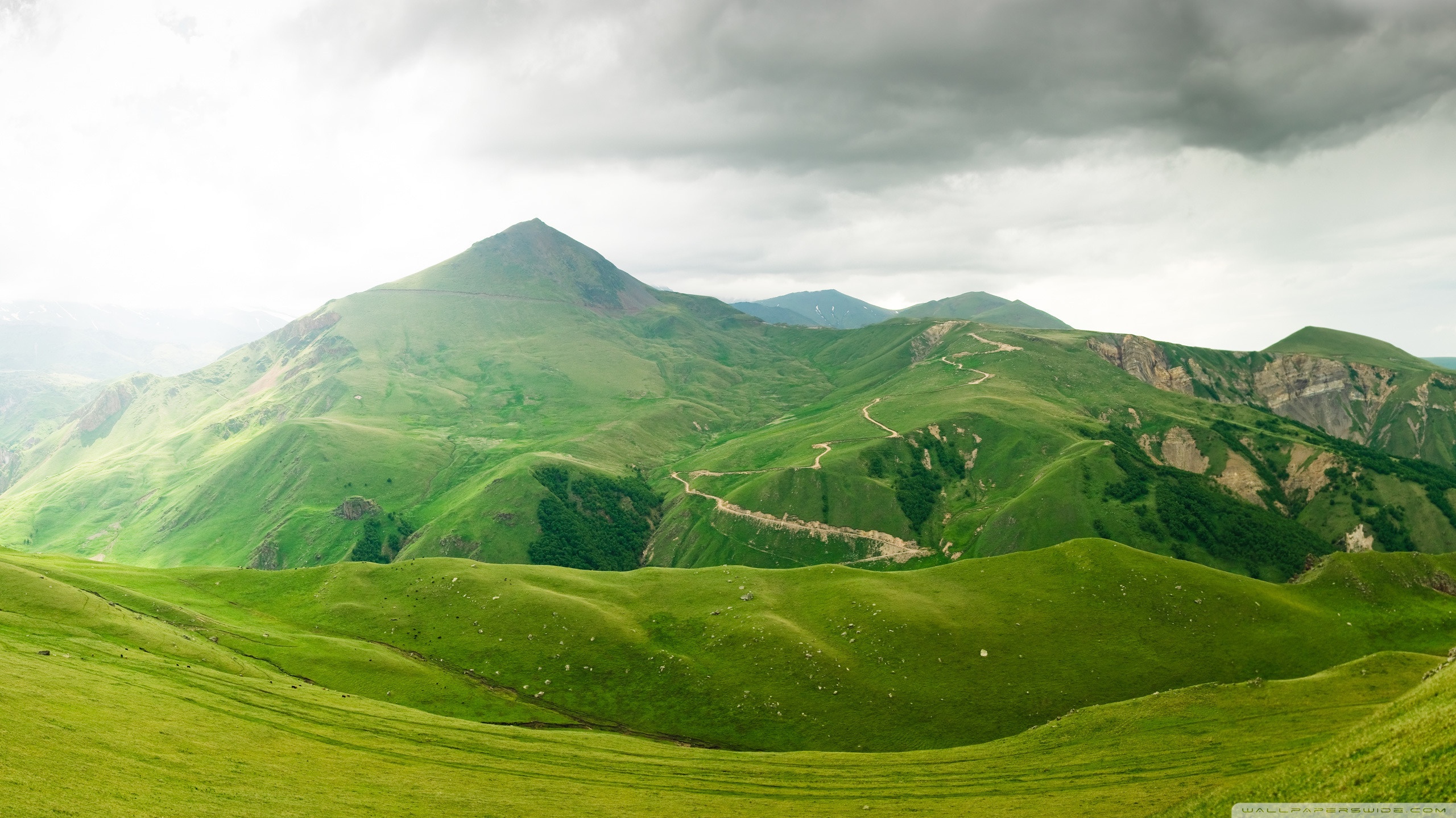 Green Mountains Ultra HD Desktop Background Wallpaper for 4K UHD TV, Multi Display, Dual Monitor, Tablet