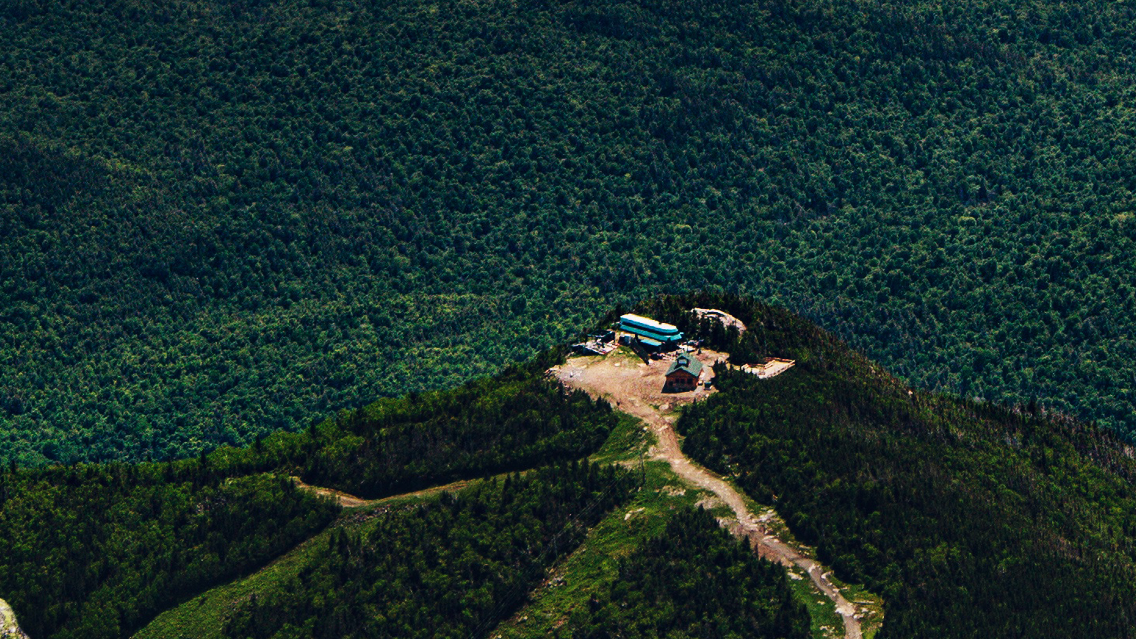 Nature Green Mountain Top Wallpaper