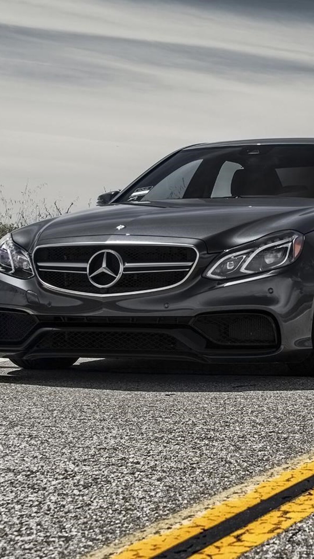 Mercedes E63 Amg iPhone 7, 6s, 6 Plus, Pixel xl , One Plus 3, 3t, 5 HD 4k Wallpaper, Image, Background, Photo and Picture