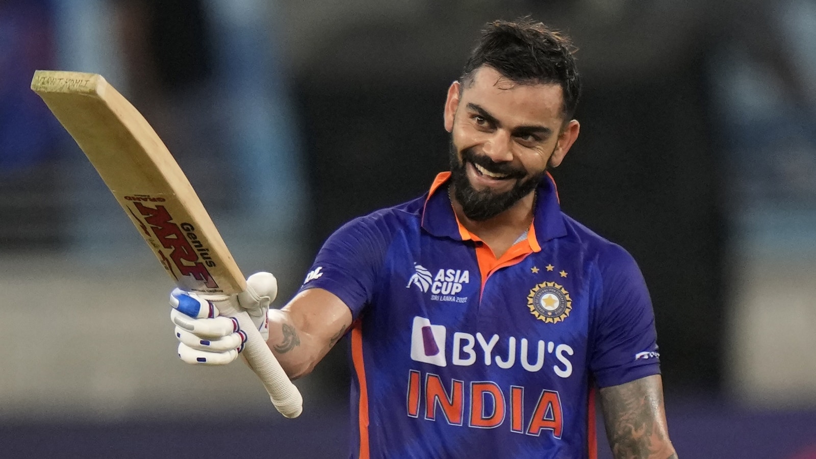 Virat Kohli scripts unique record on social media, joins Ronaldo in special club