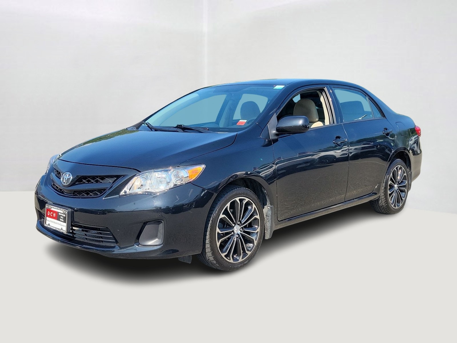 Pre Owned 2013 Toyota Corolla LE 4dr Car In Wappingers Falls #WTP6646. DCH Wappingers Falls Toyota