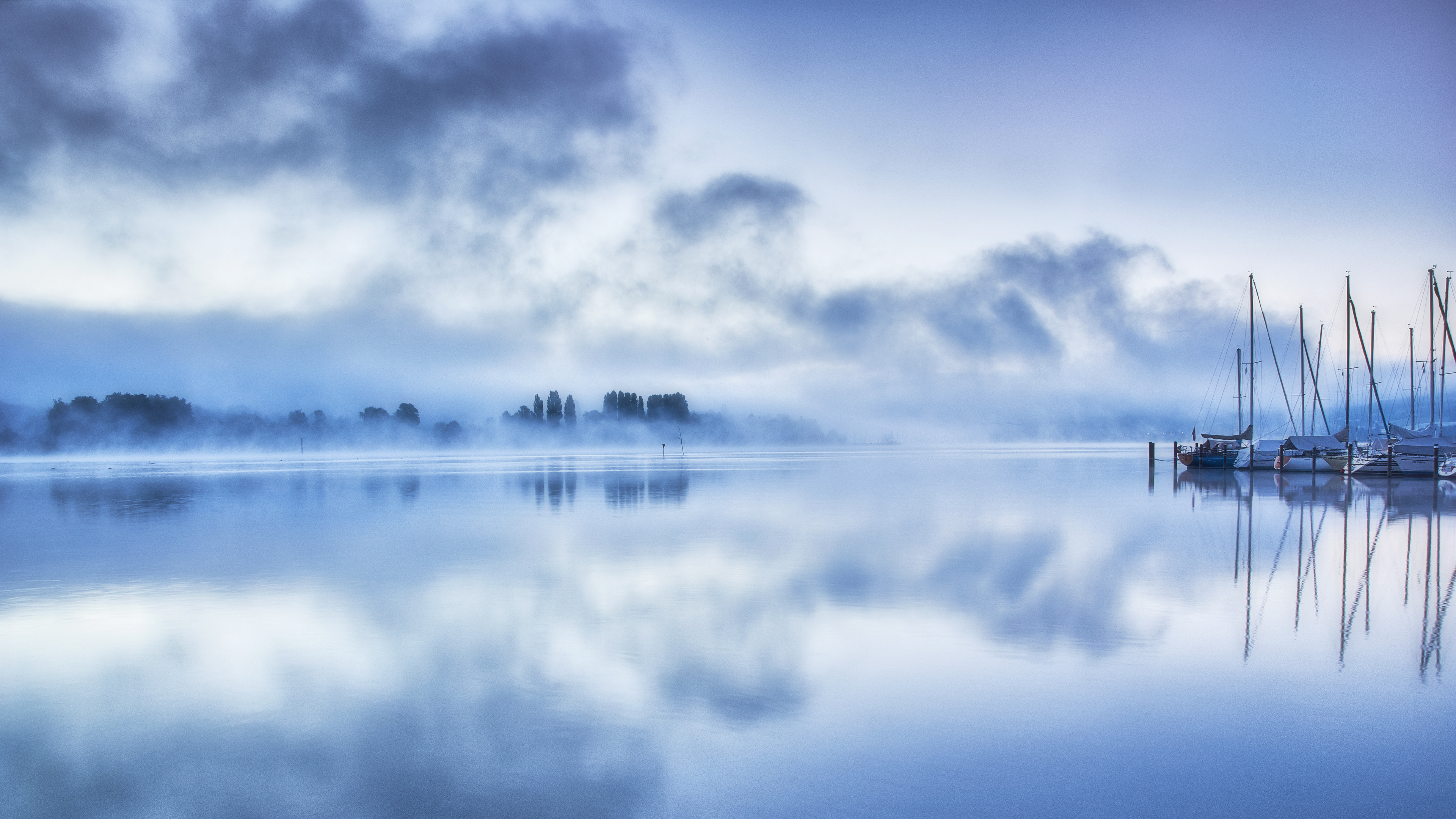 Smooth Sailing Wallpaper 4K