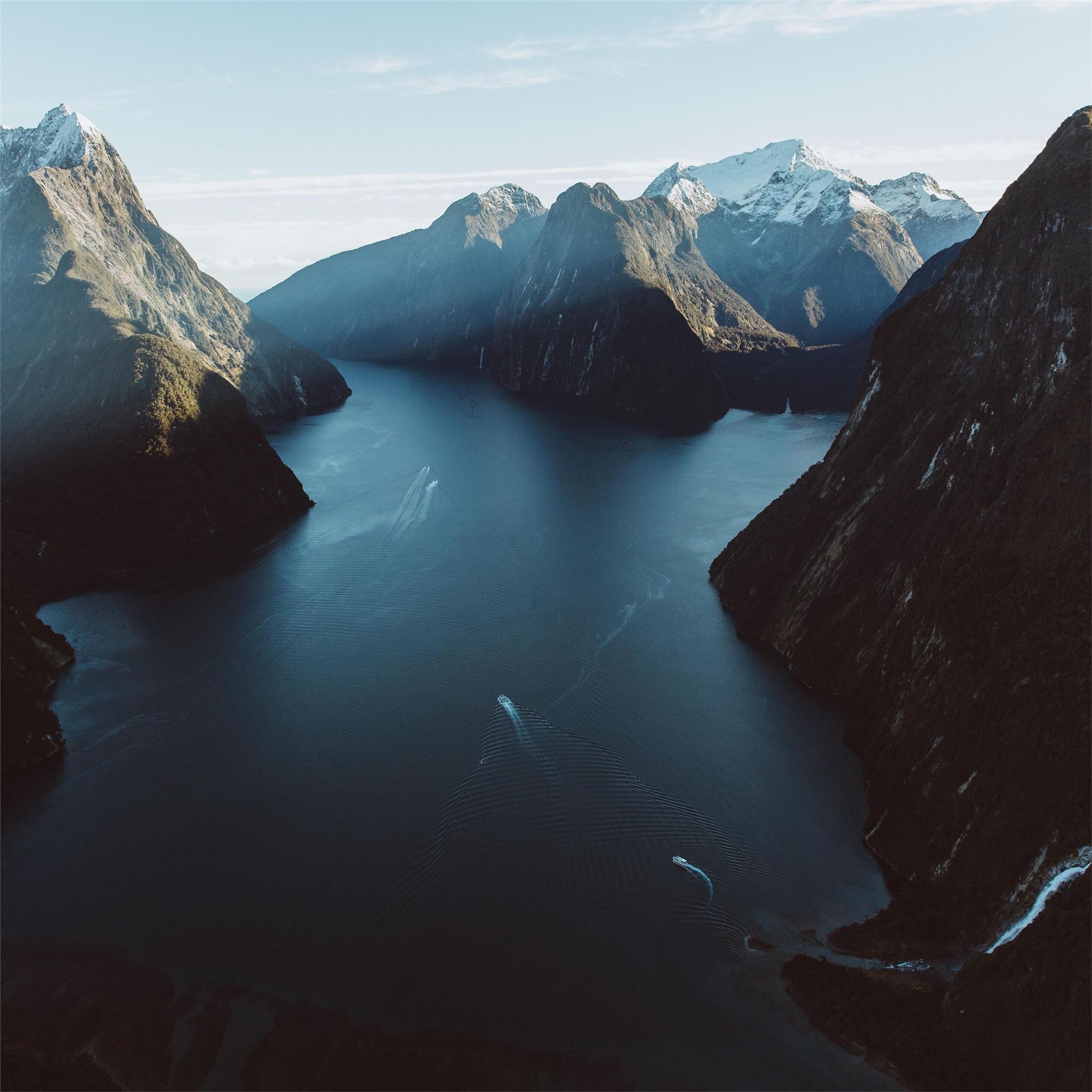 milford sound new zealand 5k iPad Wallpaper Free Download