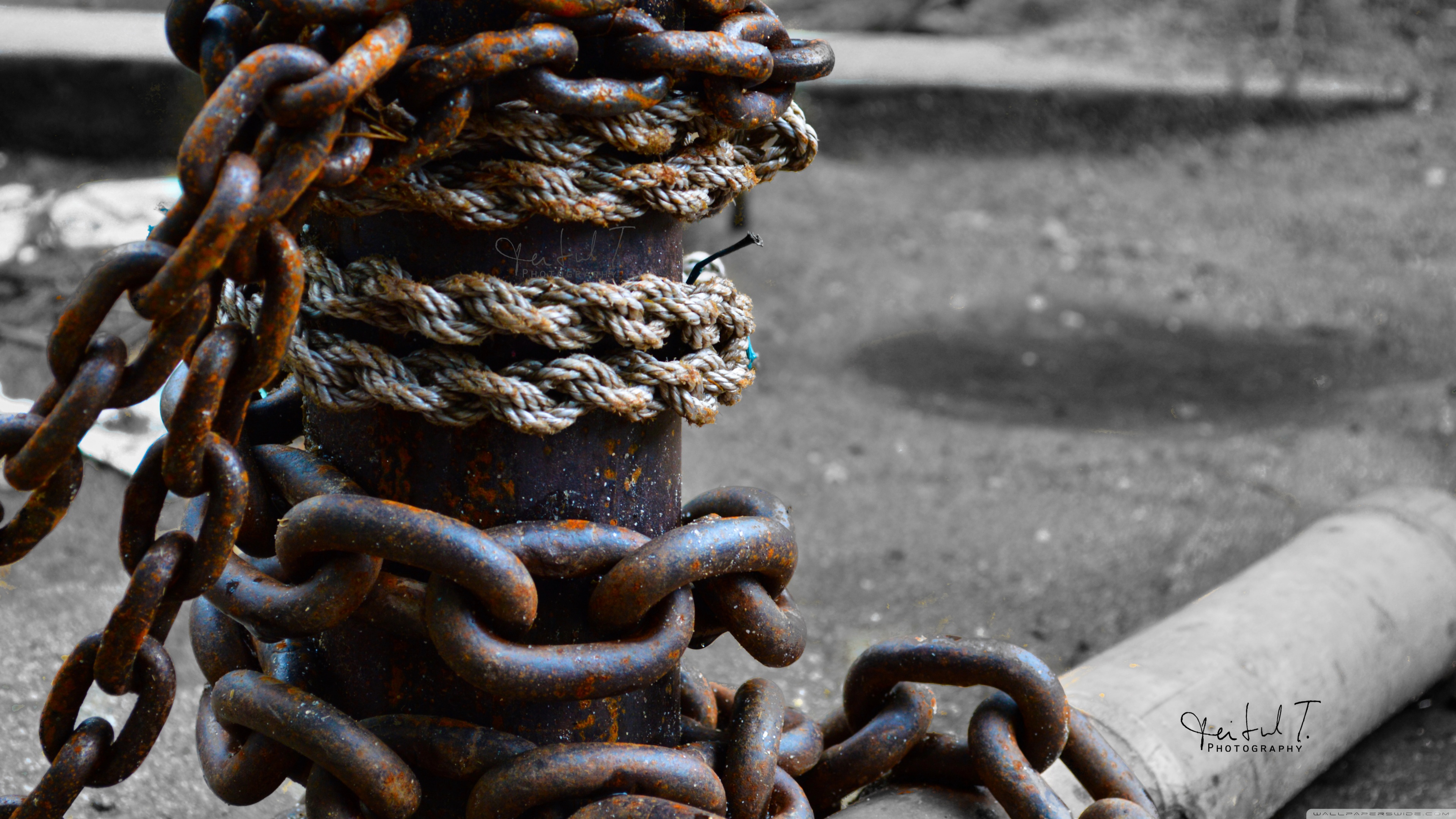 Iron Chain Ultra HD Desktop Background Wallpaper for 4K UHD TV, Widescreen & UltraWide Desktop & Laptop