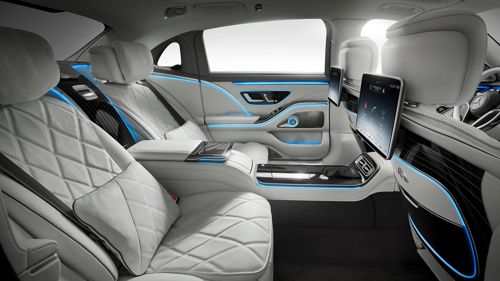 Mercedes Maybach S Interior Photo