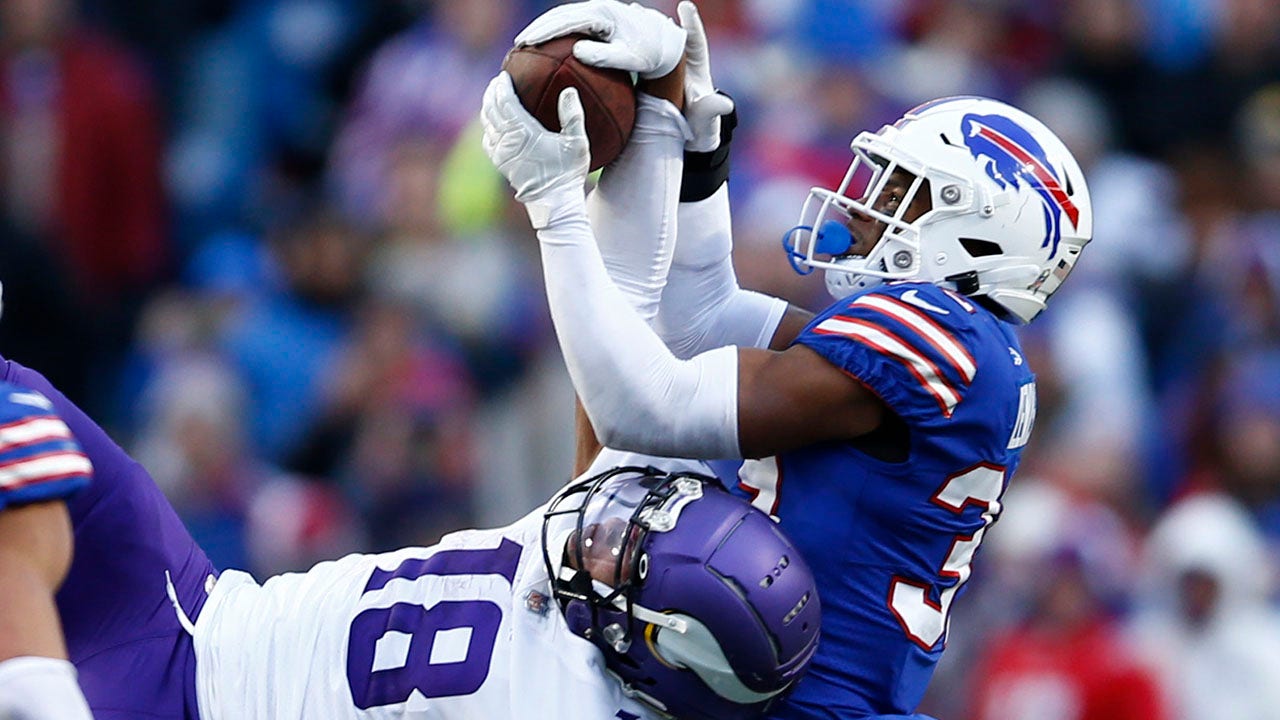 Vikings' Justin Jefferson amazing catch left him in shock: 'The whole play was crazy'