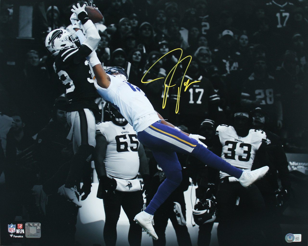 Vikings Justin Jefferson Signed 16x20 The Catch Spotlight Photo BAS Witnessed