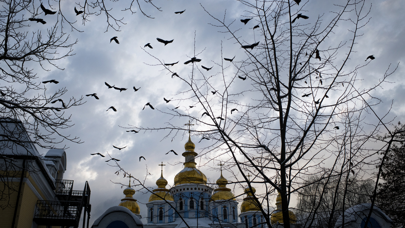 In Kyiv, daily life goes on during Ukraine's 2nd winter of war, The Picture Show