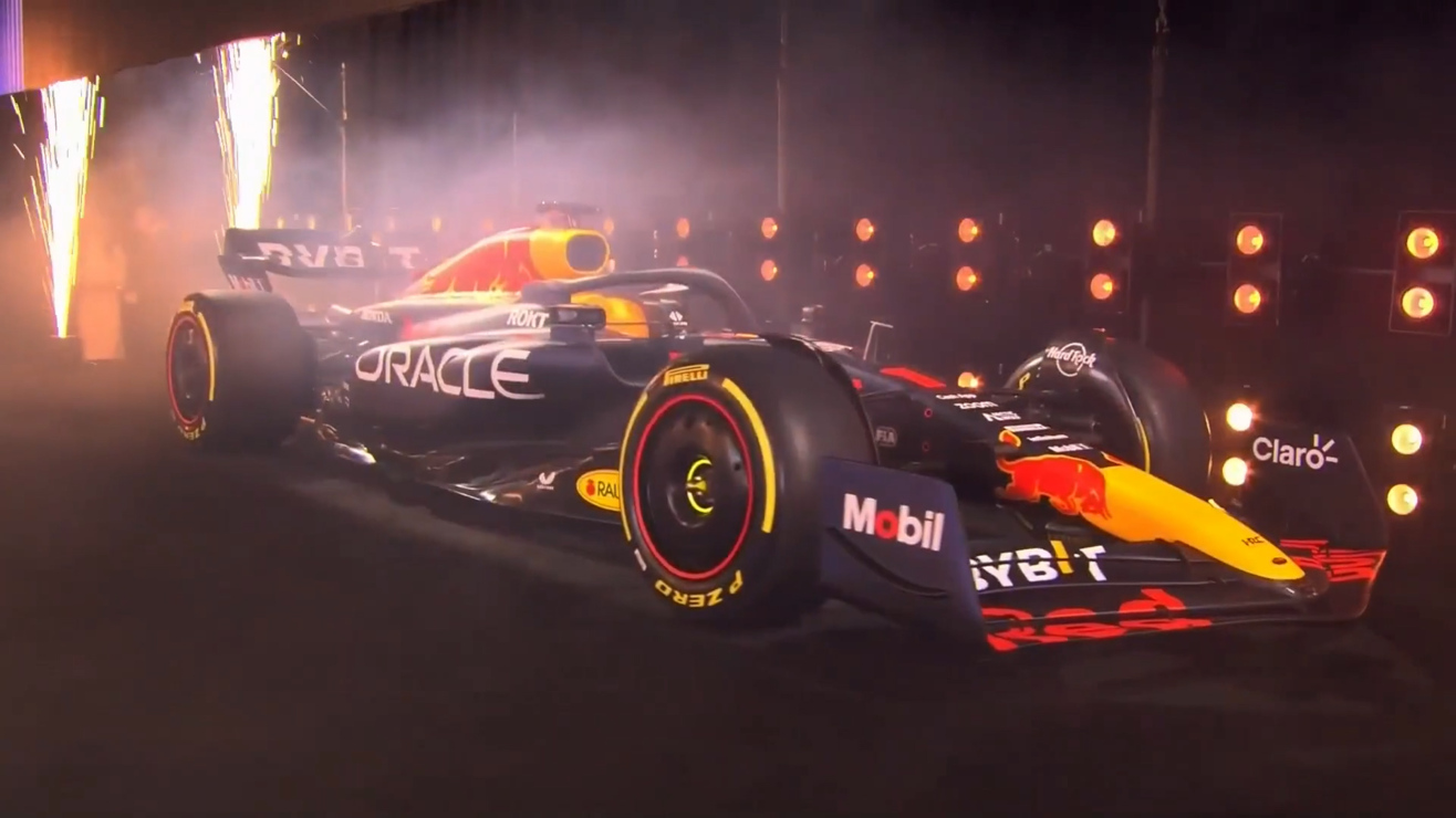 FIRST LOOK: Red Bull reveal 2023 RB19 during spectacular New York launch event. Formula 1®